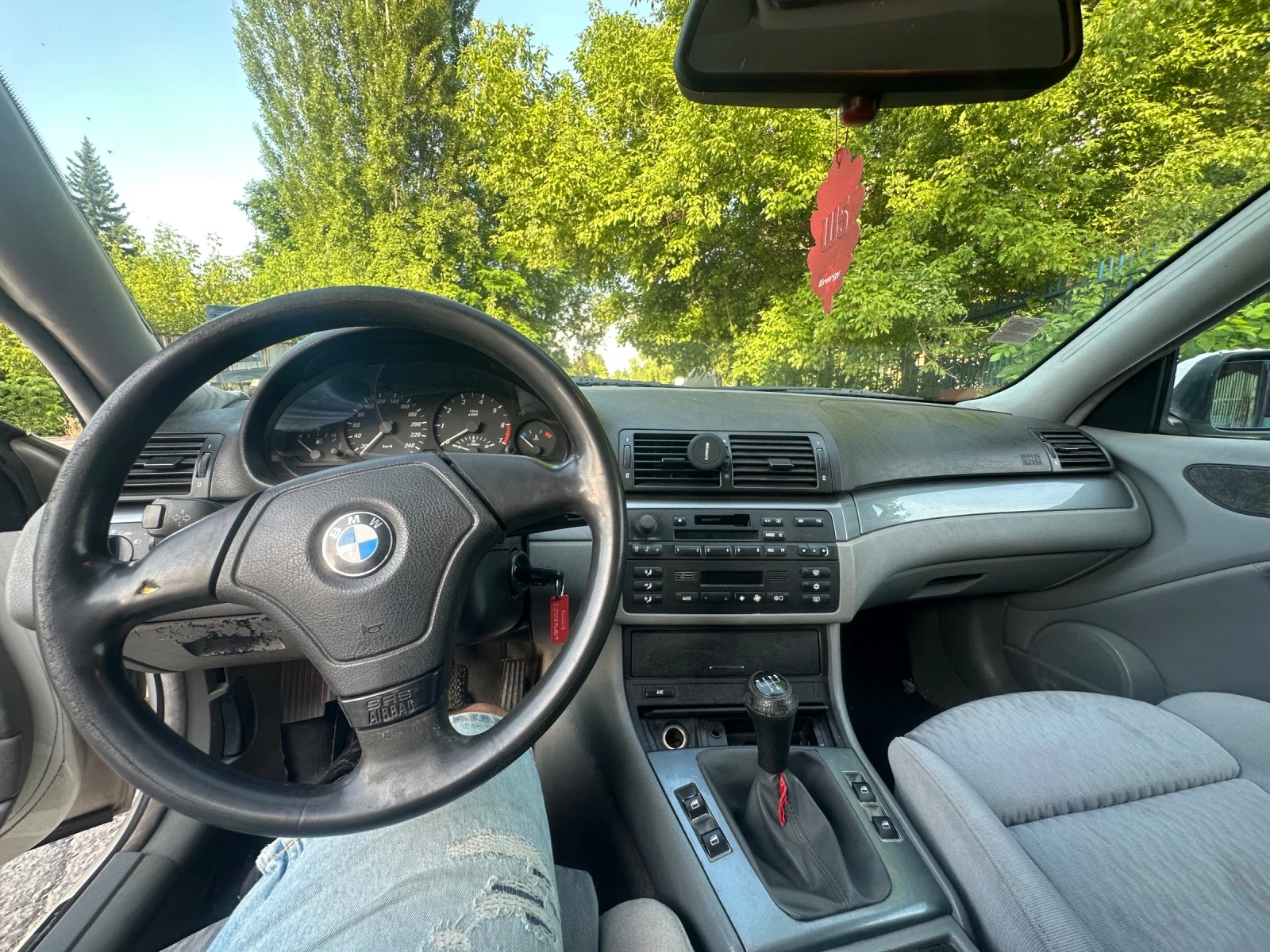 BMW 320  - изображение 6