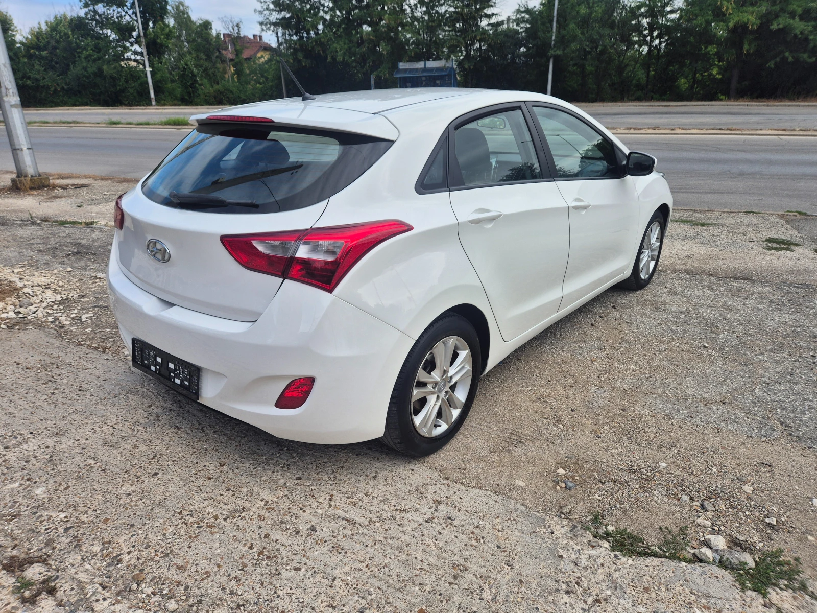 Hyundai I30 1.4i GAS - изображение 7