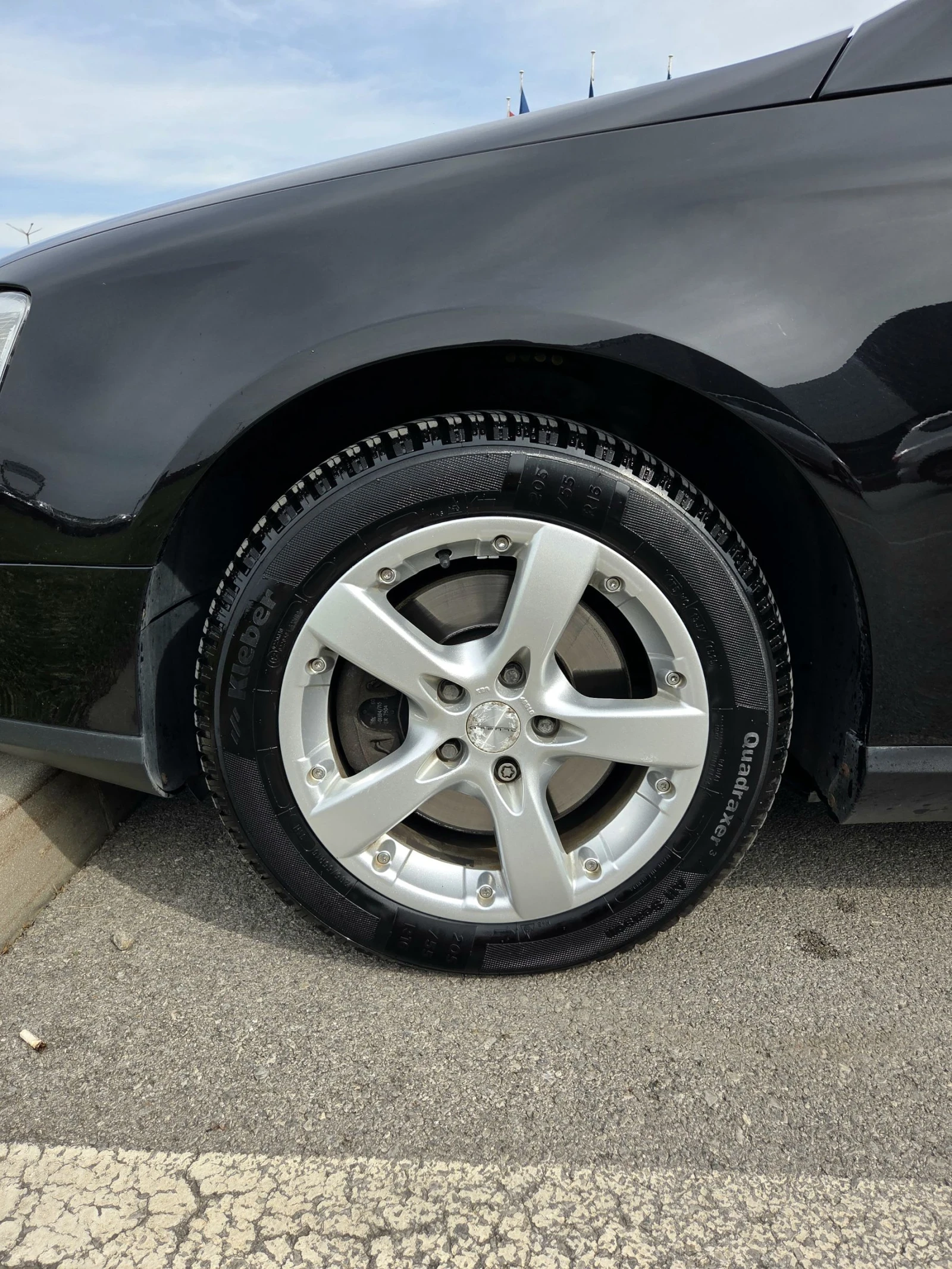 VW Passat 2.0 TDI Automatic  - изображение 9