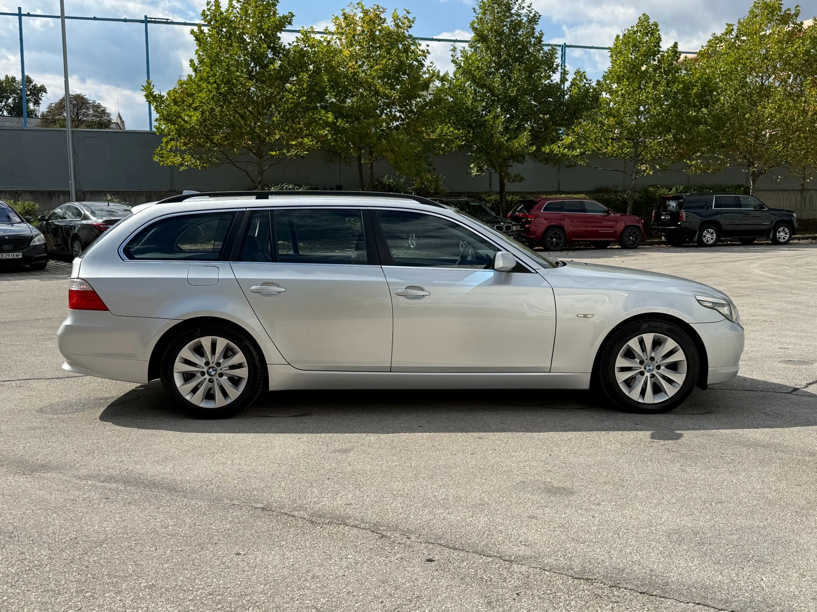 BMW 523 2.5i 190 к.с. - изображение 5