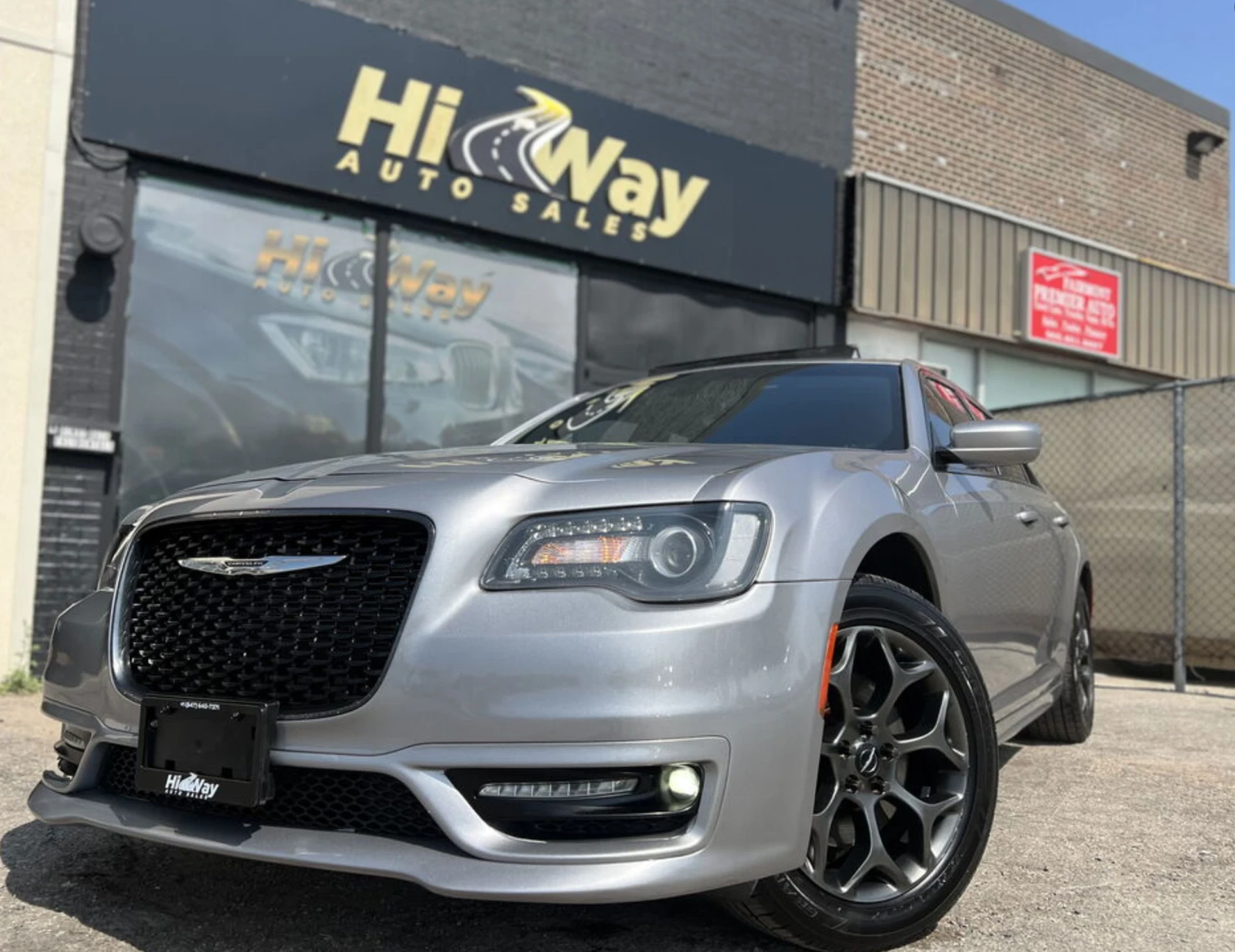 Chrysler 300c 300s / Beats sound system | Mobile.bg   1