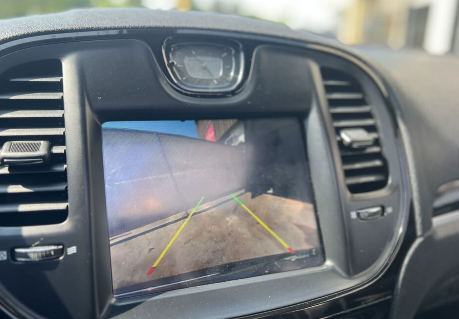 Chrysler 300c 300s / Beats sound system | Mobile.bg   13