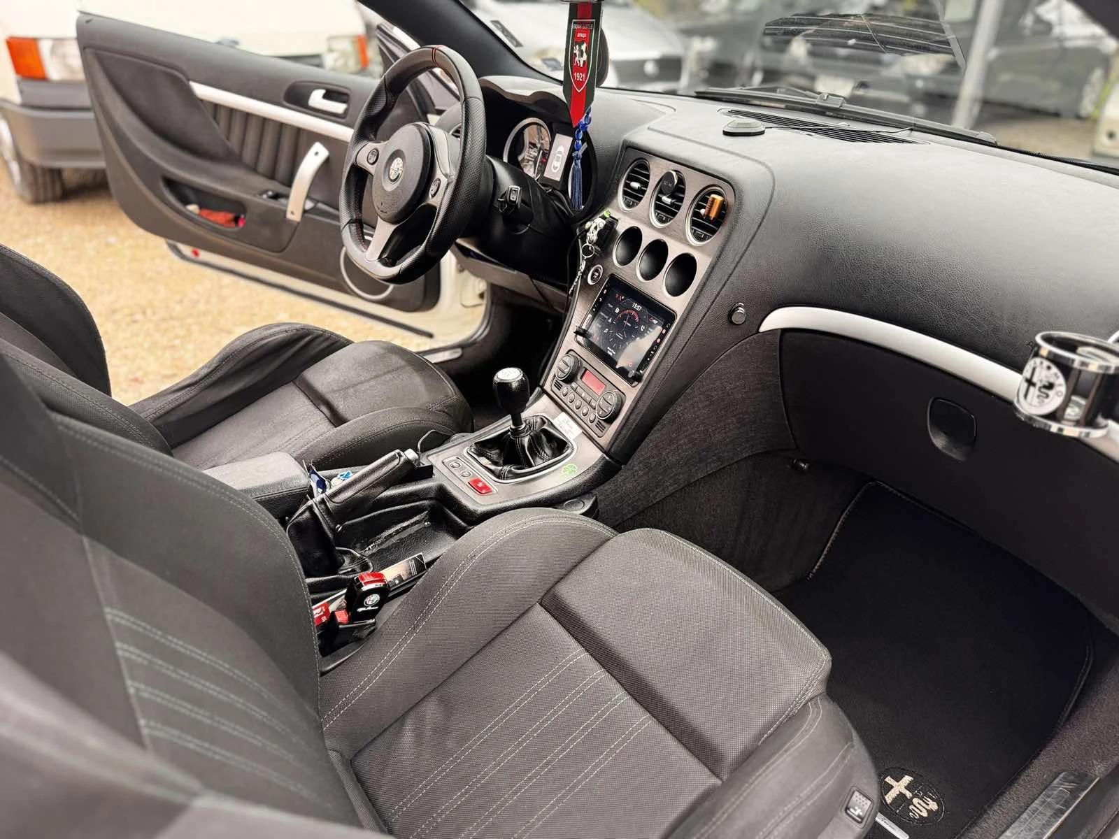 Alfa Romeo Brera | Mobile.bg   14