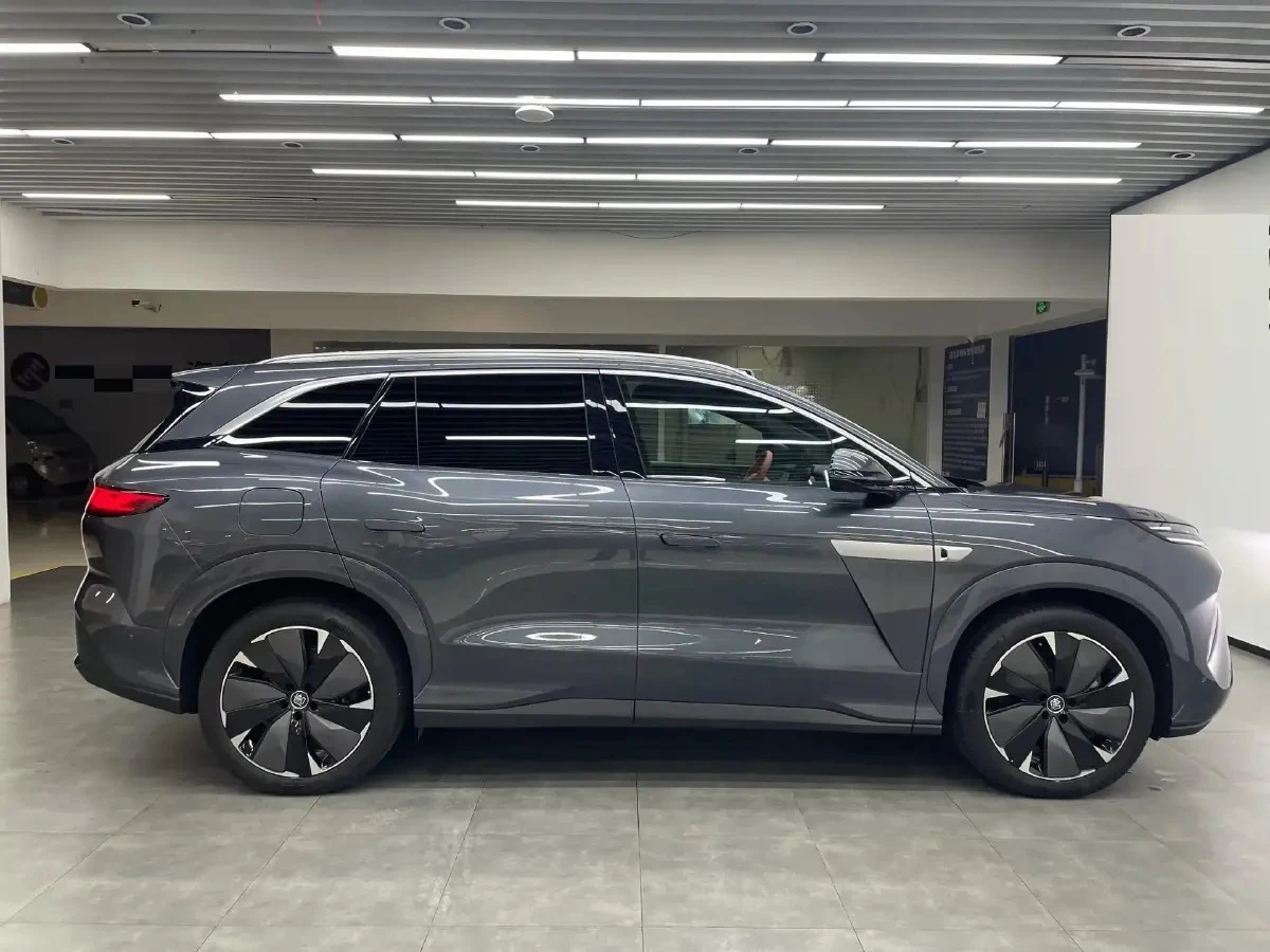 BYD Tang L 2025 Model EV 600KM - изображение 3