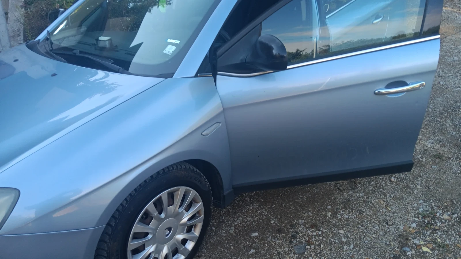 Lancia Delta, снимка 13 - Автомобили и джипове - 56367438