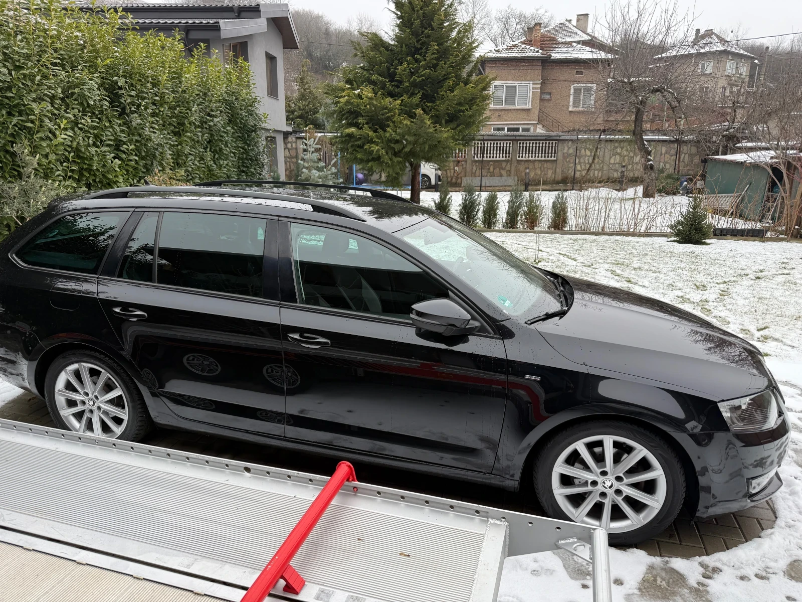 Skoda Octavia JOY 2.0 TDI 150 DSG - изображение 3