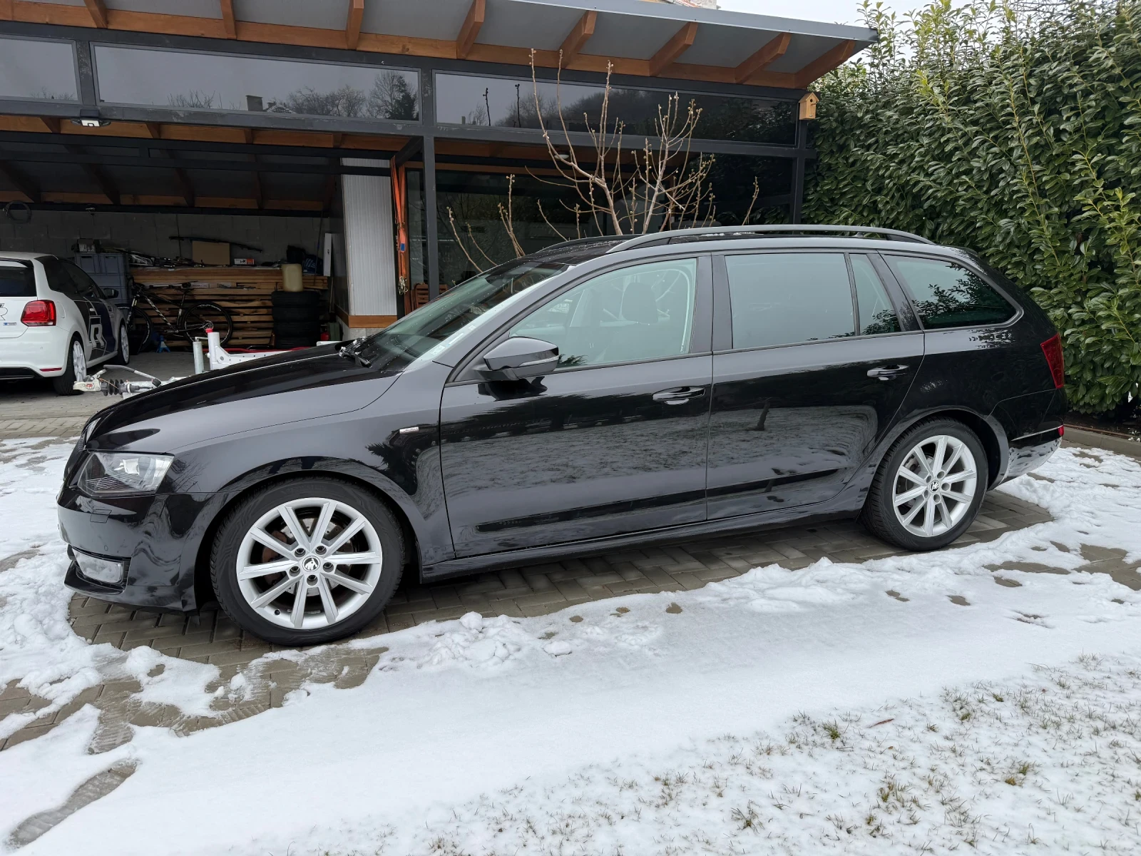 Skoda Octavia JOY 2.0 TDI 150 DSG - изображение 2