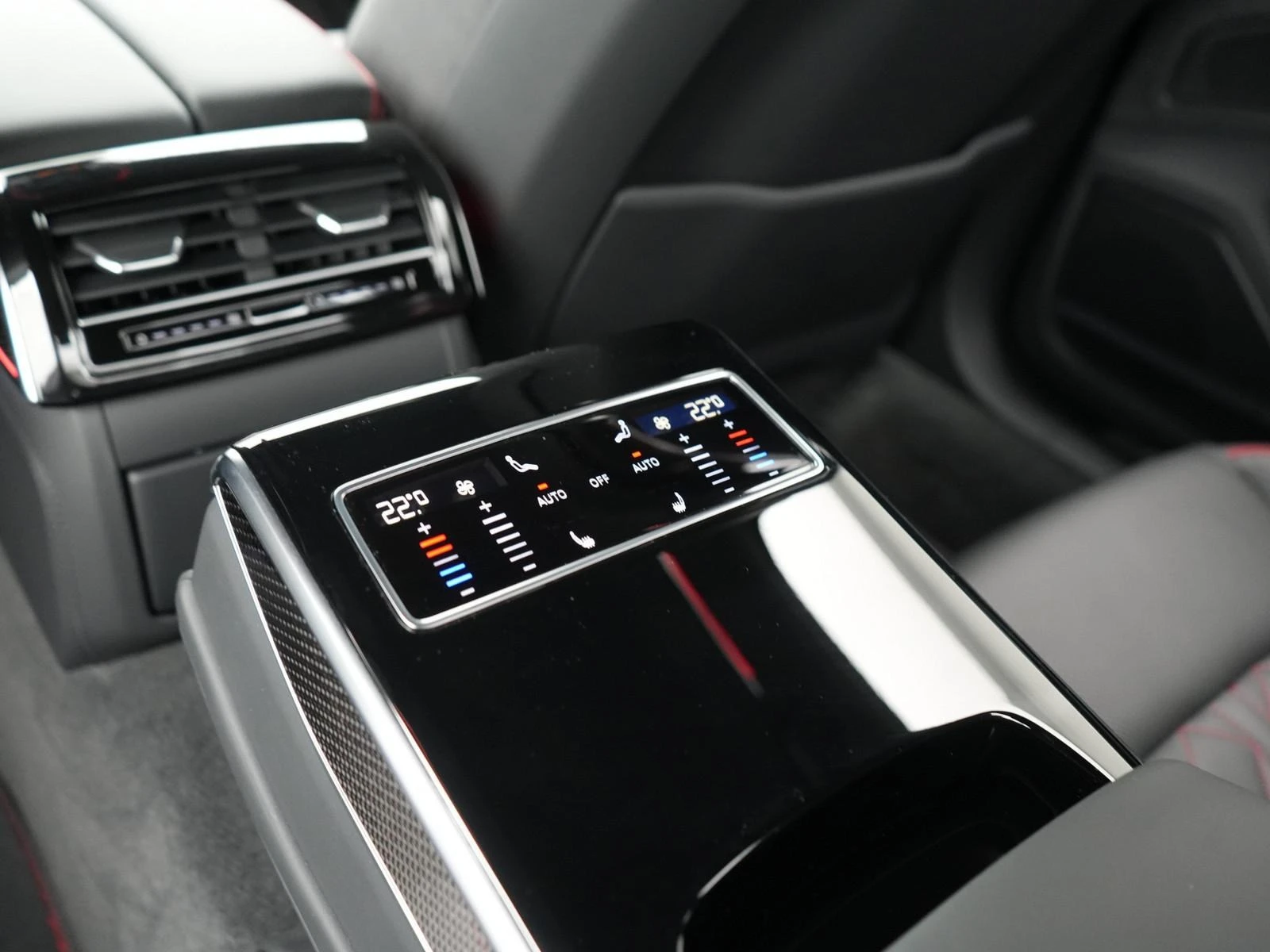 Audi S8 TFSI/CARBON/B&O/360/MATRIX/HEAD UP/ | Mobile.bg � ����������� 13