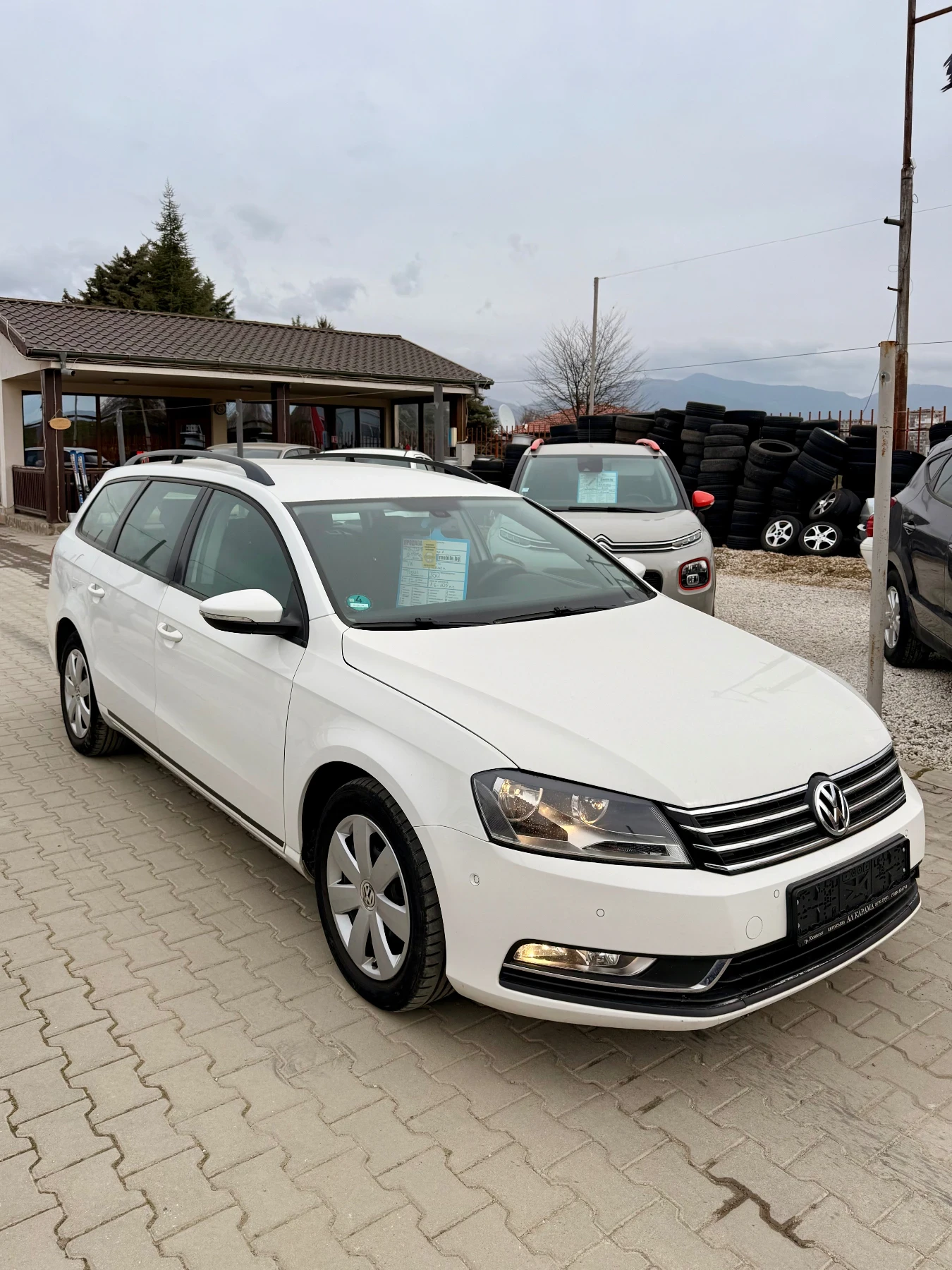 VW Passat 1.6* Нов в внос* Клима* Нави* 105* Бартер* Реален*, снимка 4 - Автомобили и джипове - 53944147