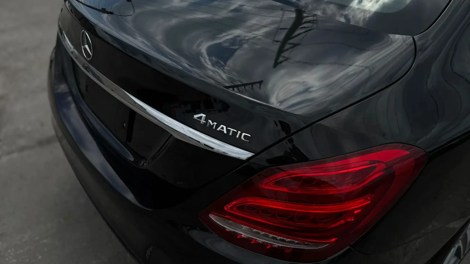 Mercedes-Benz C 400 AMG PACK* 4MATIC* CARFAX* АВТО КРЕДИТ* , снимка 6 - Автомобили и джипове - 54027469