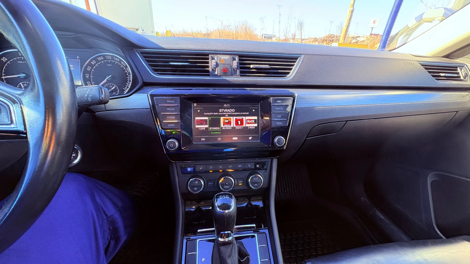 Skoda Superb, снимка 5 - Автомобили и джипове - 54197009