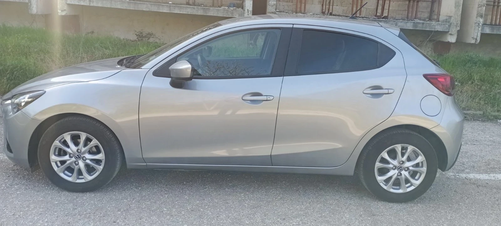 Mazda 2, снимка 3 - Автомобили и джипове - 54230070