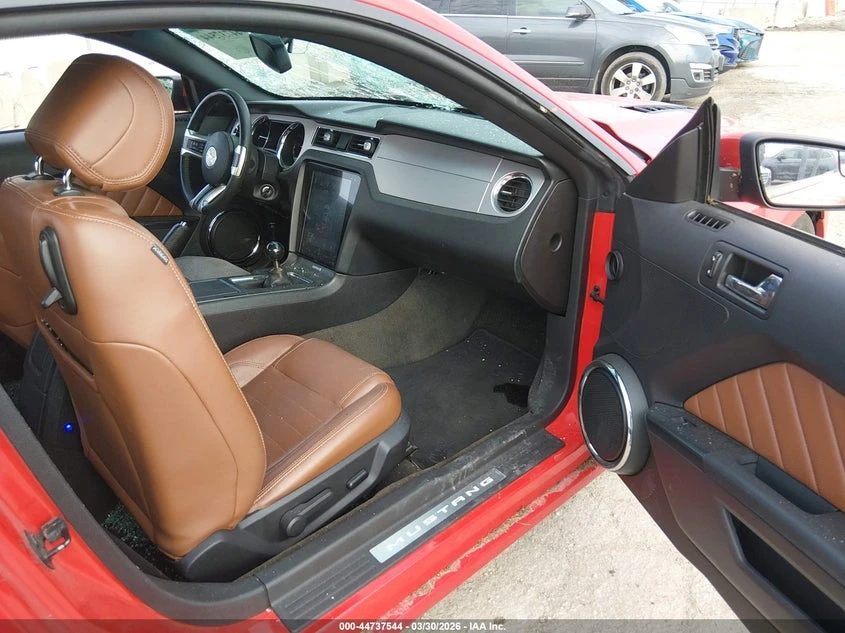 Ford Mustang 5.0l Gt Premium, снимка 5 - Автомобили и джипове - 54389569