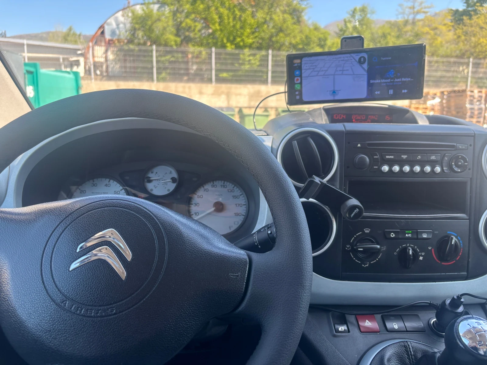 Citroen Berlingo 1.6 92к.с. Евро5, снимка 16 - Автомобили и джипове - 54407193