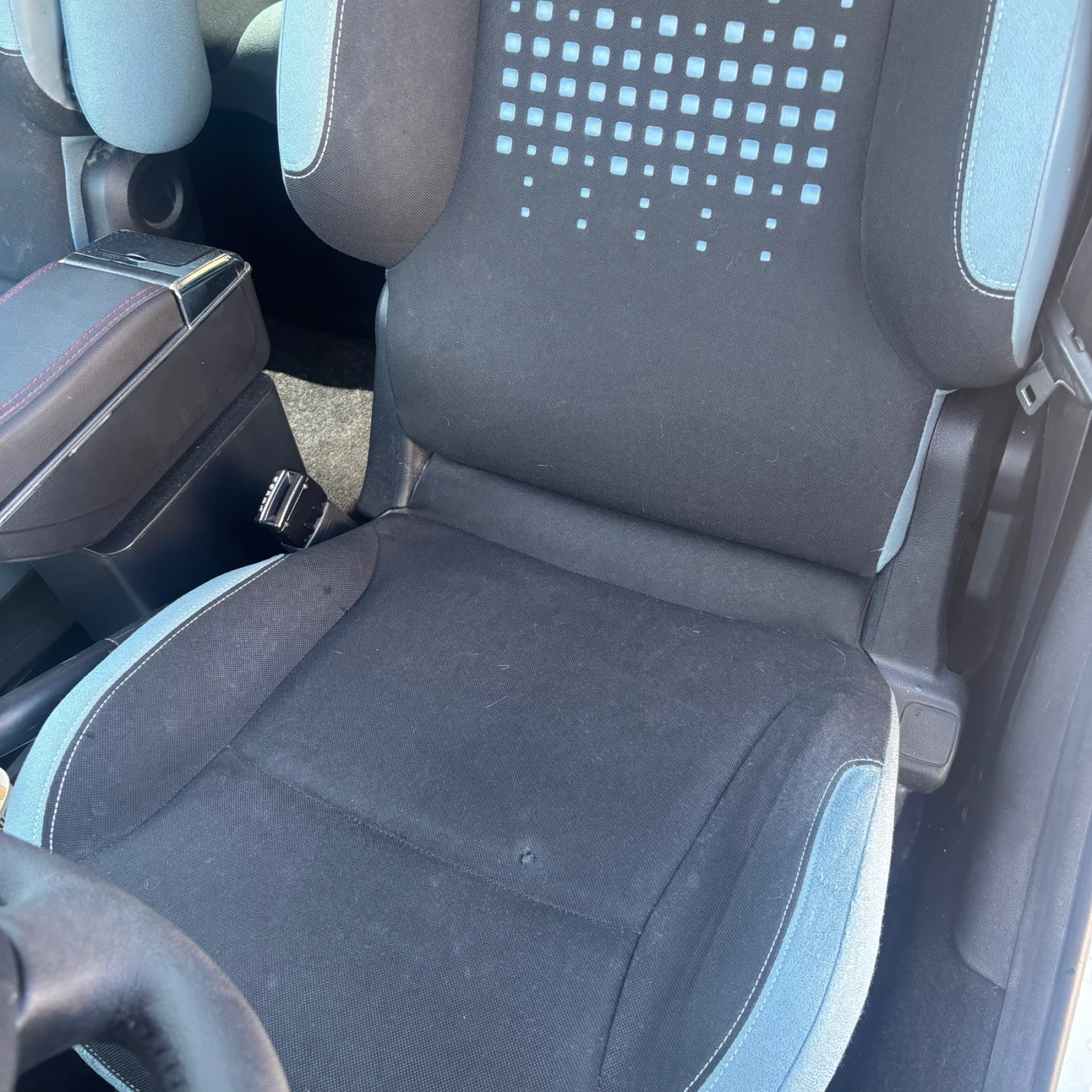 Citroen Berlingo 1.6 92к.с. Евро5, снимка 14 - Автомобили и джипове - 54407193