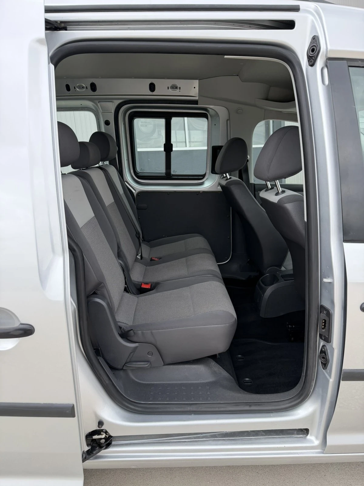 VW Caddy 2.0TDI 110PS 4X4 EVRO 5 B | Mobile.bg � ����������� 11
