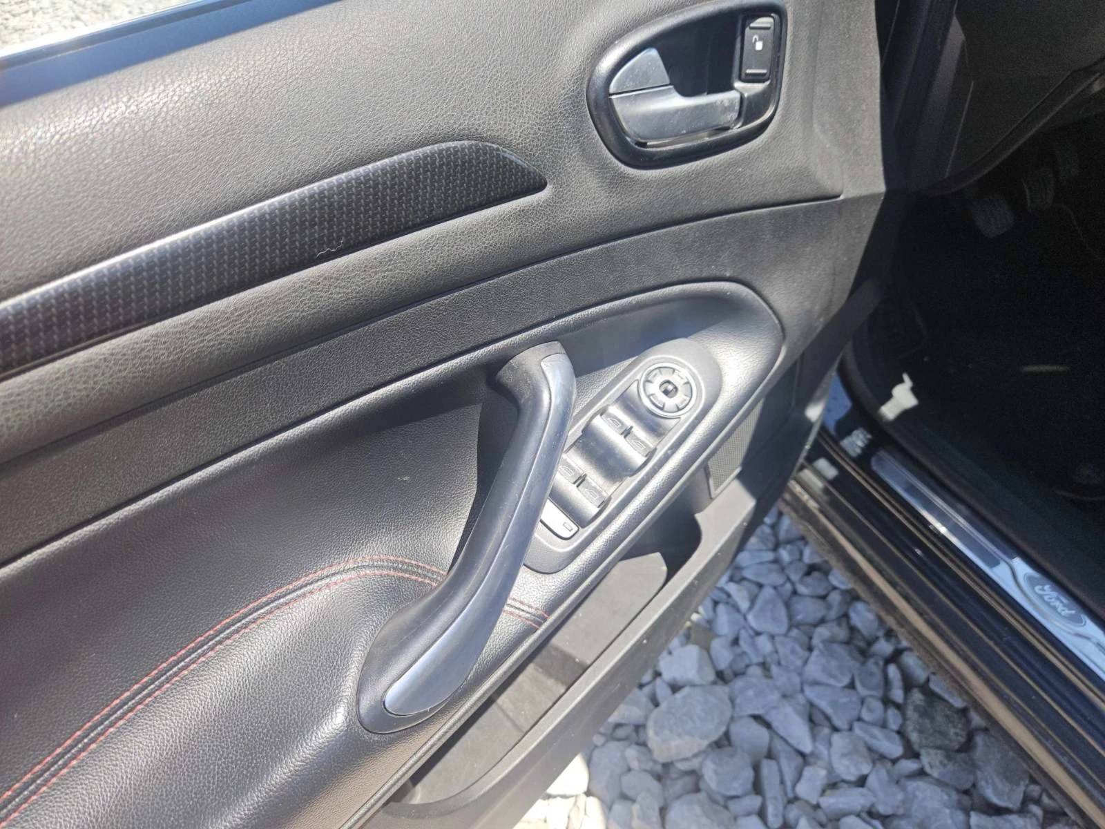 Ford Focus 2.2tdci* klima* , снимка 10 - Автомобили и джипове - 54680203