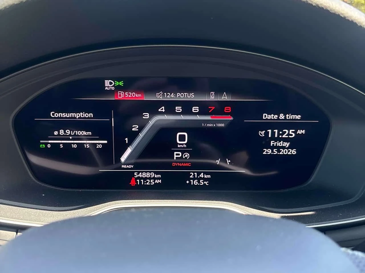 Audi A5 Technik/ПАНОРАМА/ДИСТРОНИК/360, снимка 8 - Автомобили и джипове - 54719172
