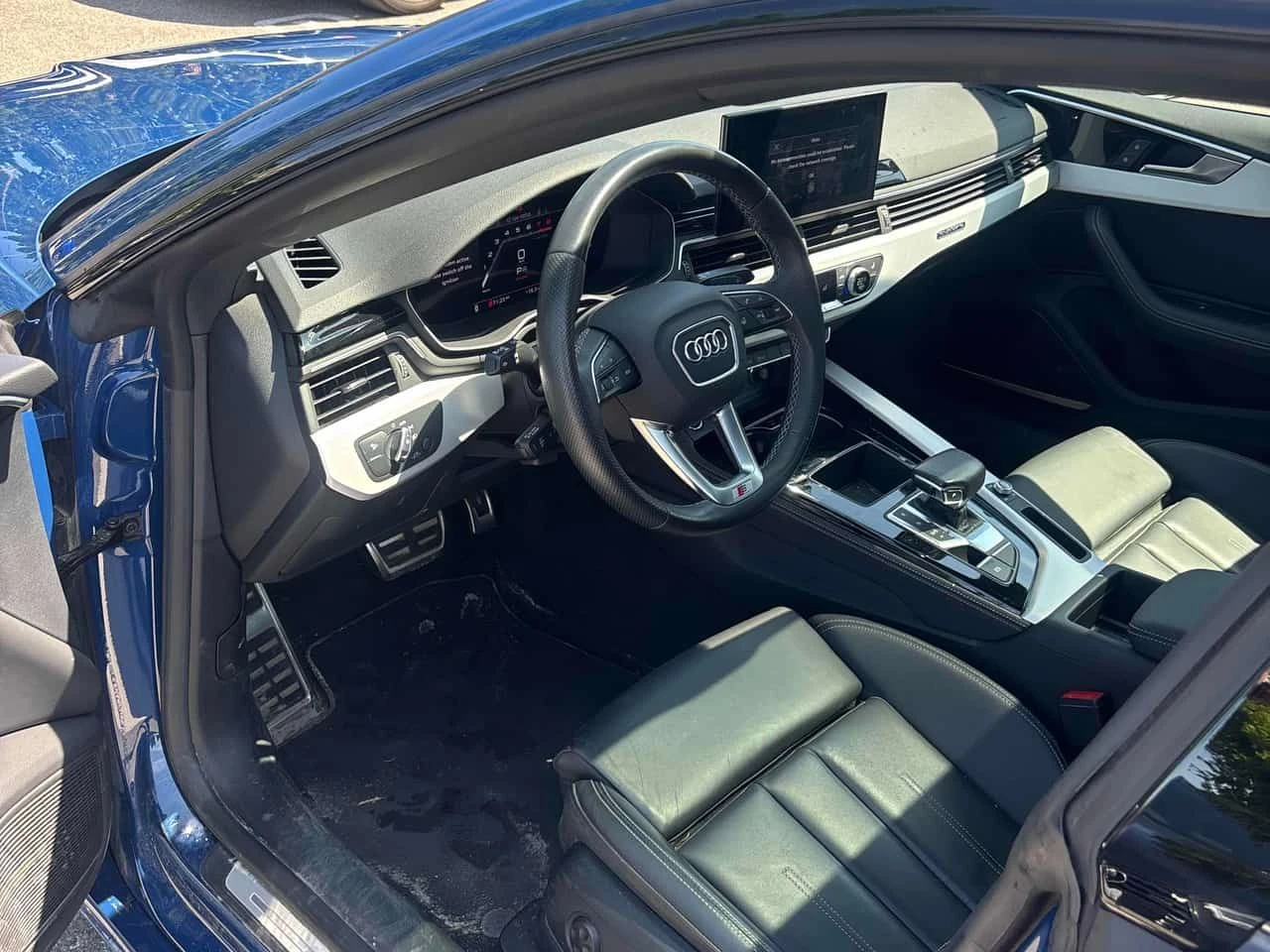 Audi A5 Technik/ПАНОРАМА/ДИСТРОНИК/360, снимка 7 - Автомобили и джипове - 54719172
