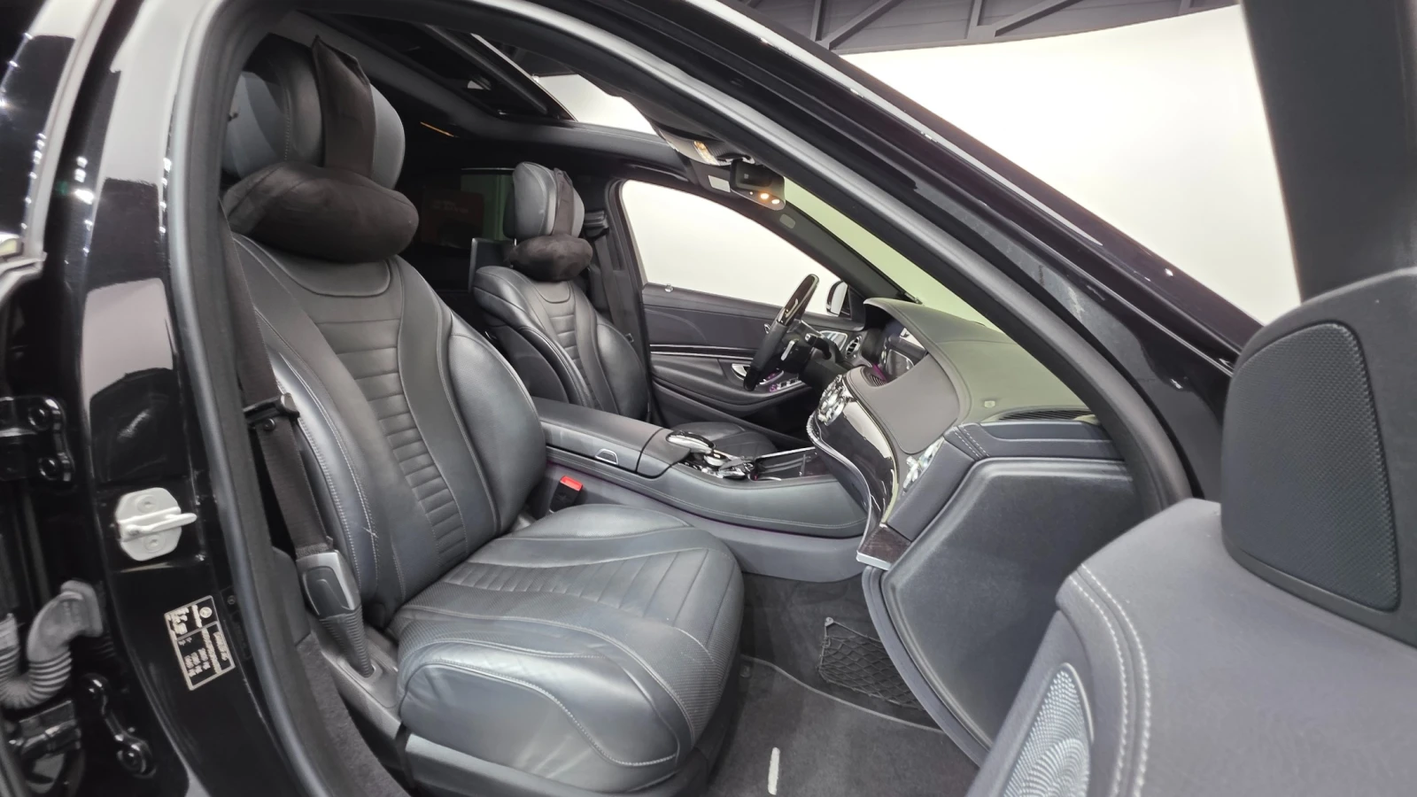 Mercedes-Benz S 400 D* Navi* Burmester* Pano* 360, снимка 9 - Автомобили и джипове - 55279648