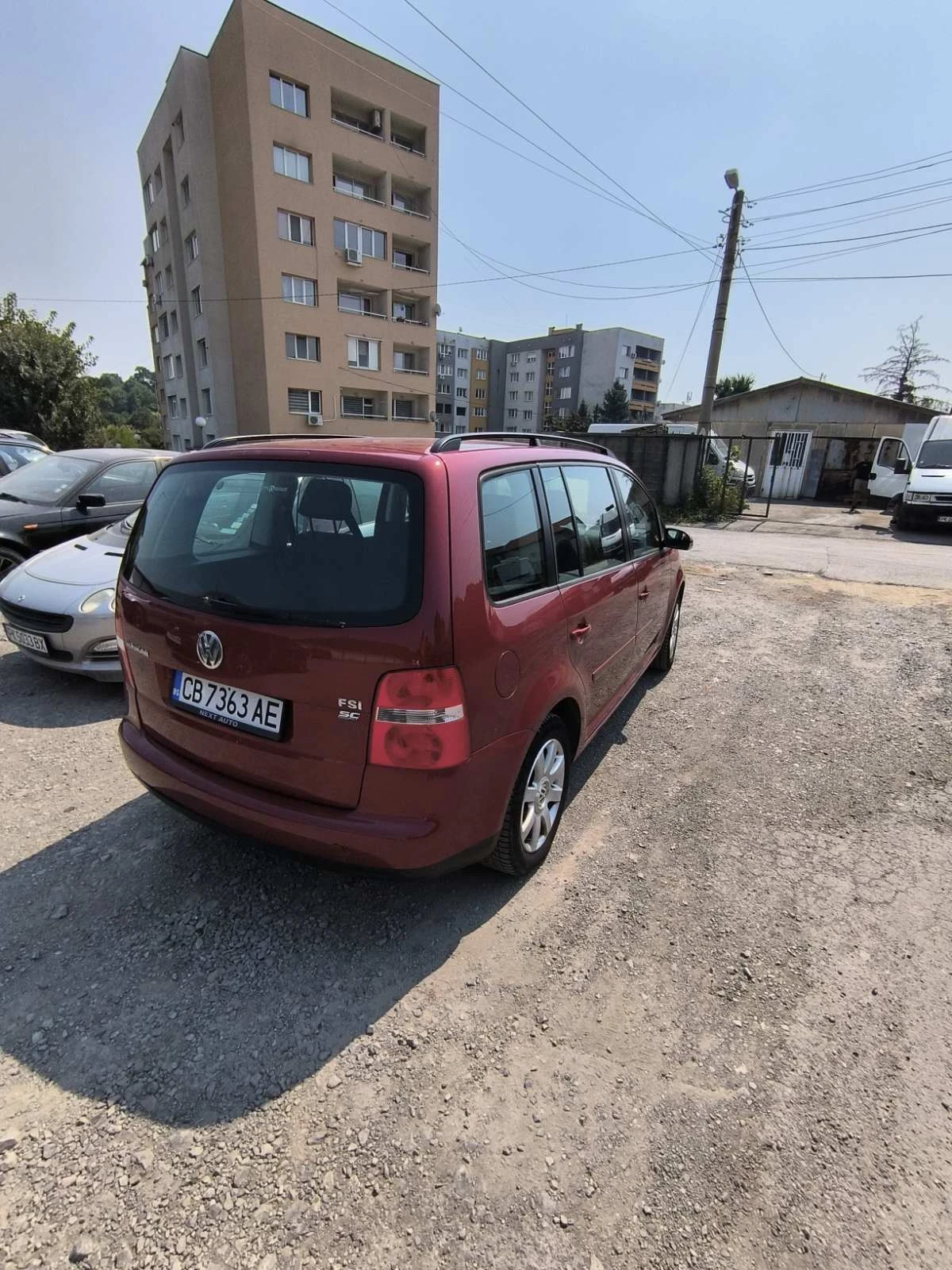 VW Touran, снимка 4 - Автомобили и джипове - 55709750