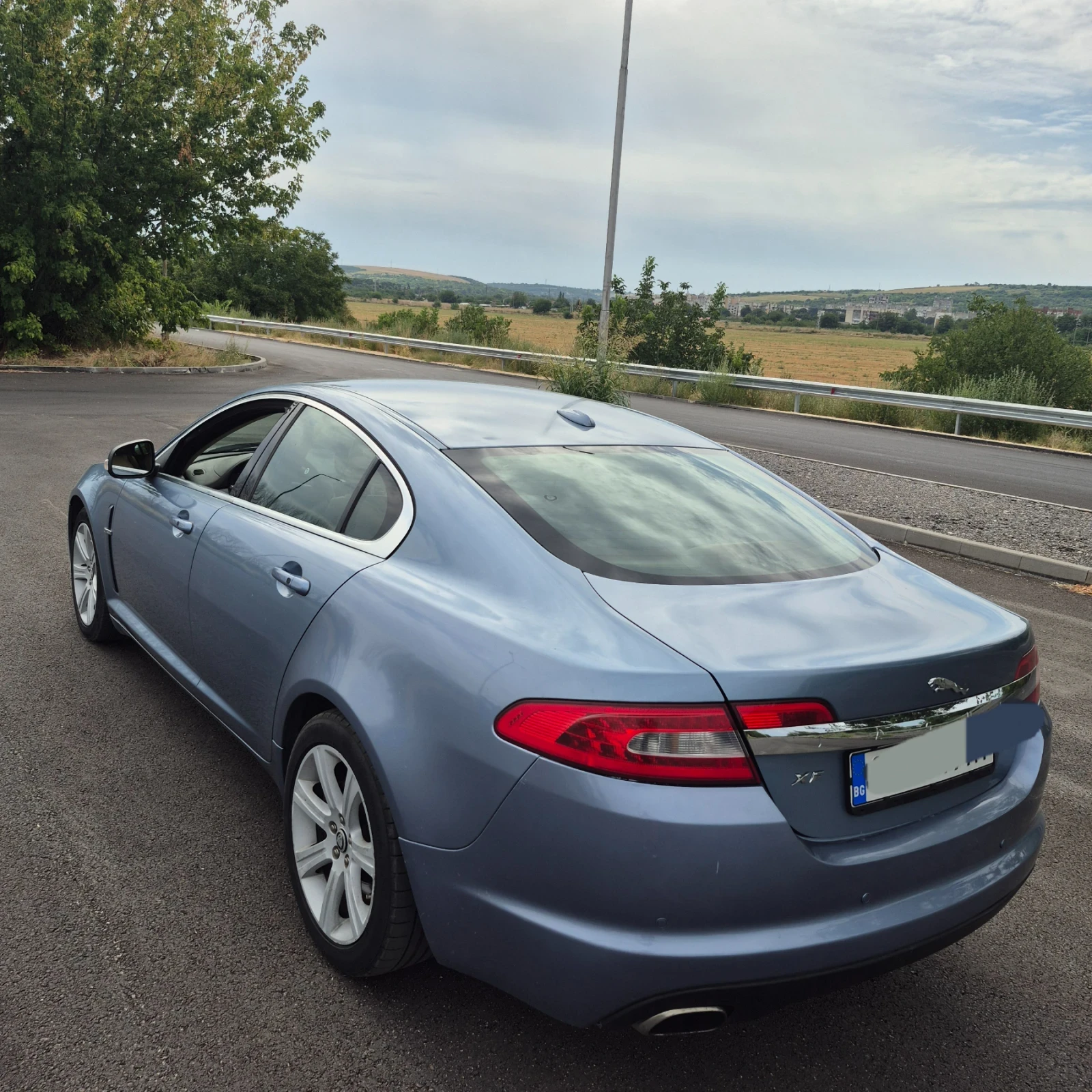 Jaguar Xf 2.7 D, снимка 5 - Автомобили и джипове - 55734288