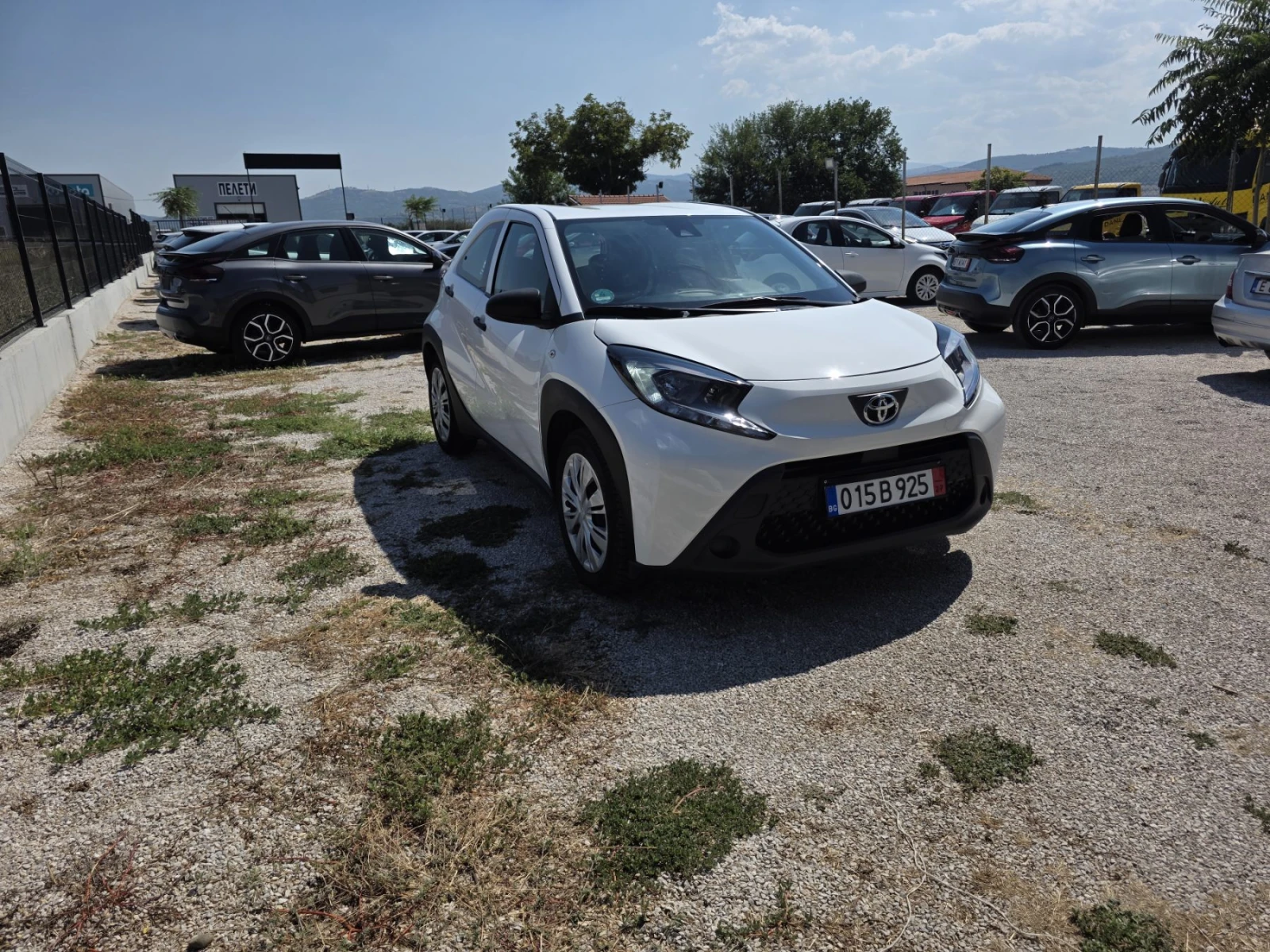 Toyota Aygo X, снимка 3 - Автомобили и джипове - 55750994