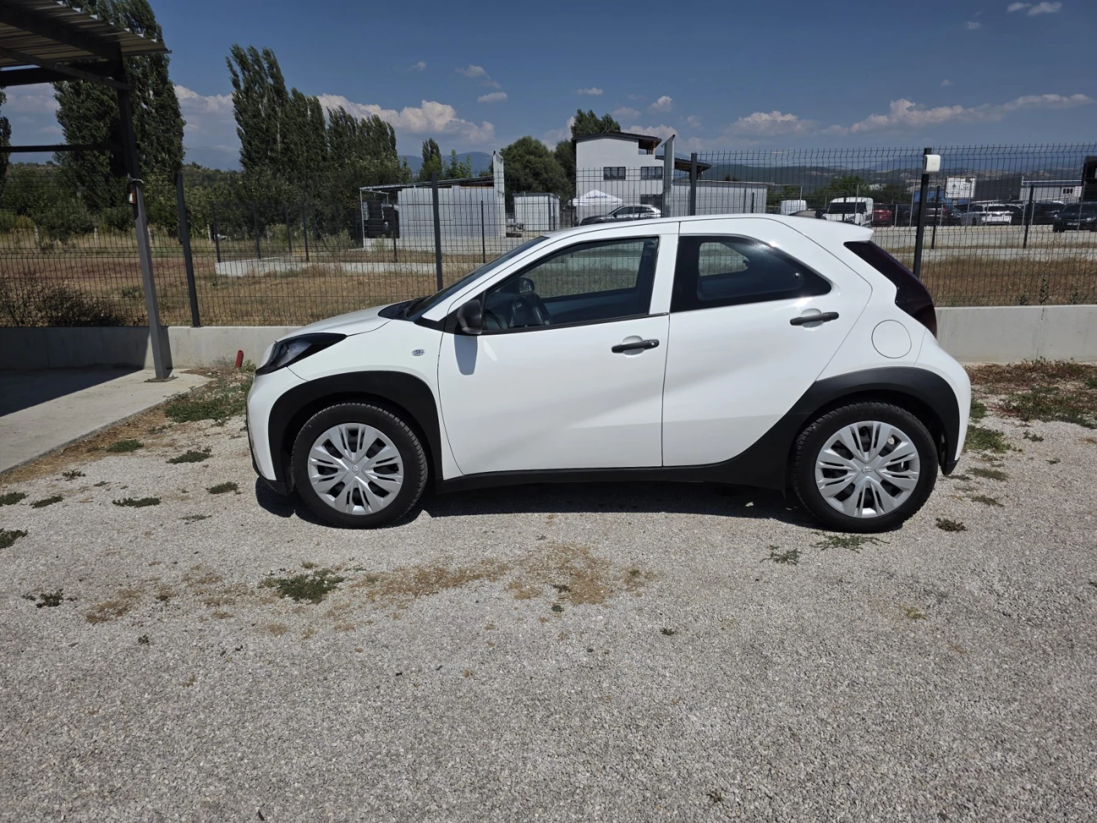 Toyota Aygo X, снимка 8 - Автомобили и джипове - 55750994
