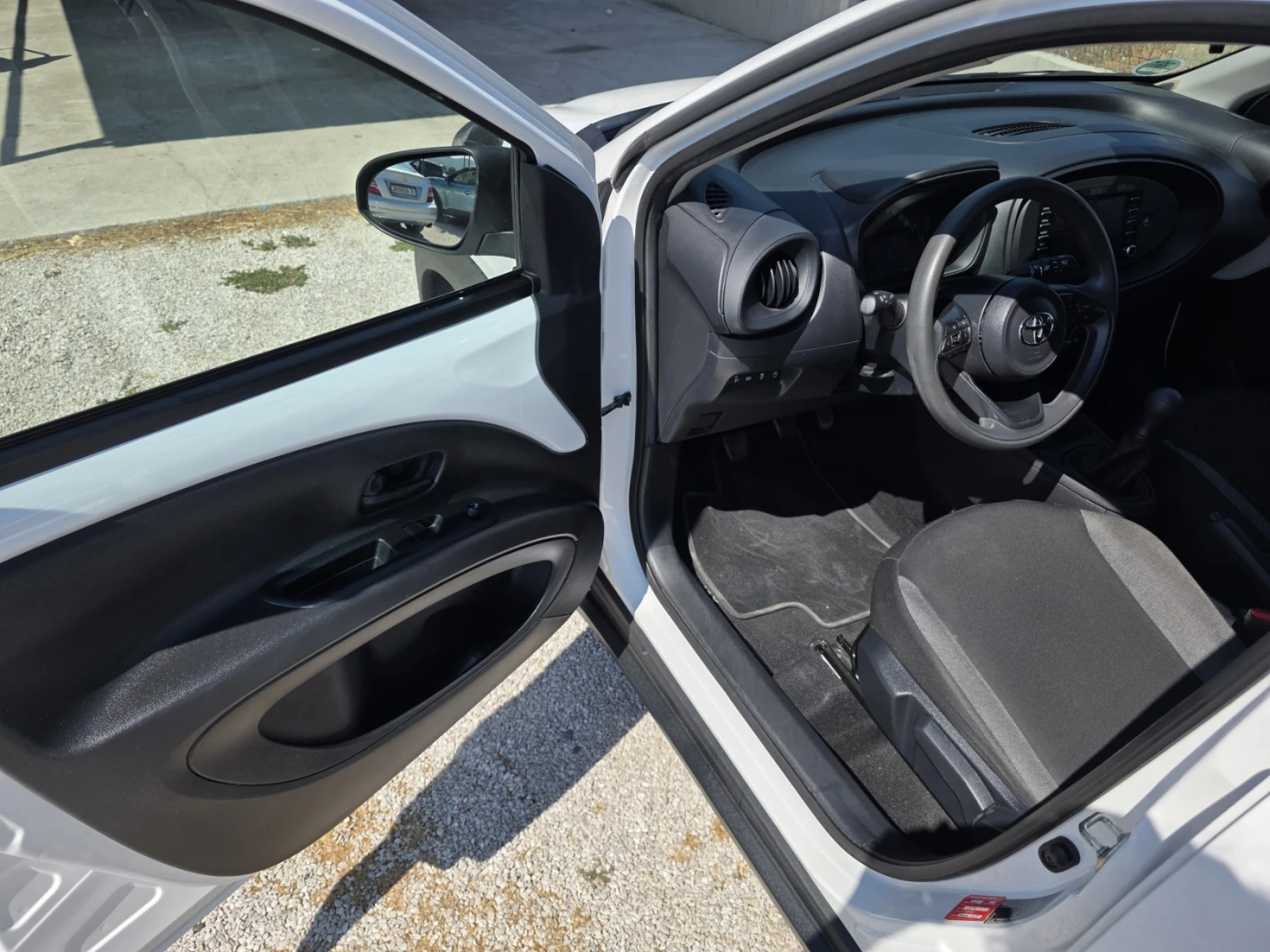 Toyota Aygo X, снимка 9 - Автомобили и джипове - 55750994
