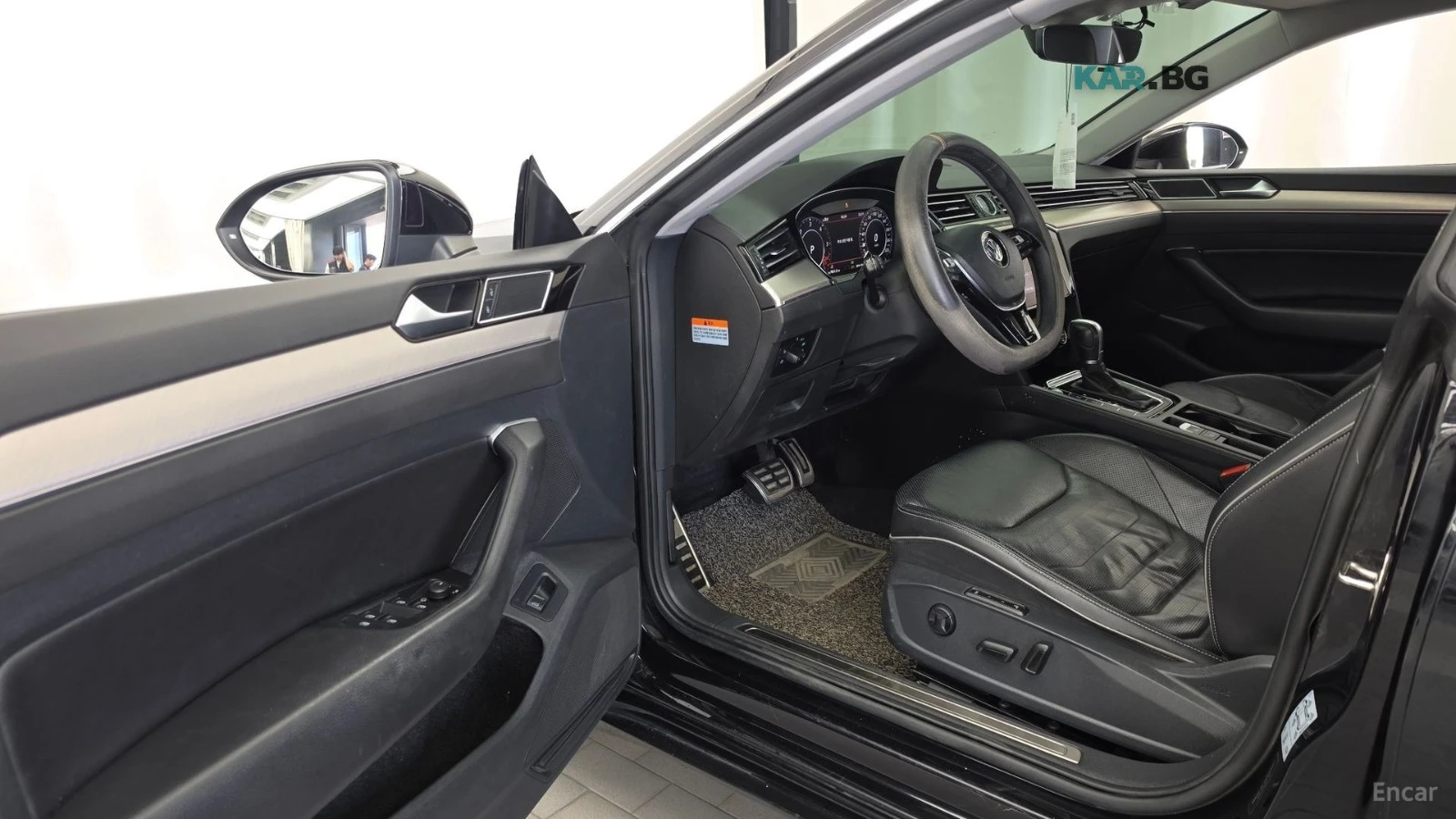 VW Arteon Premium* МАСАЖИ* ОБДУХВ* НАВИ* ПАНО, снимка 8 - Автомобили и джипове - 56041582