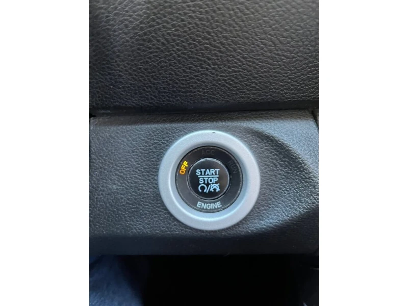 Dodge RAM 1500 * Sport V8 HEMI * CARFAX * ФИНАНСИРАНЕ, снимка 11 - Автомобили и джипове - 52706096