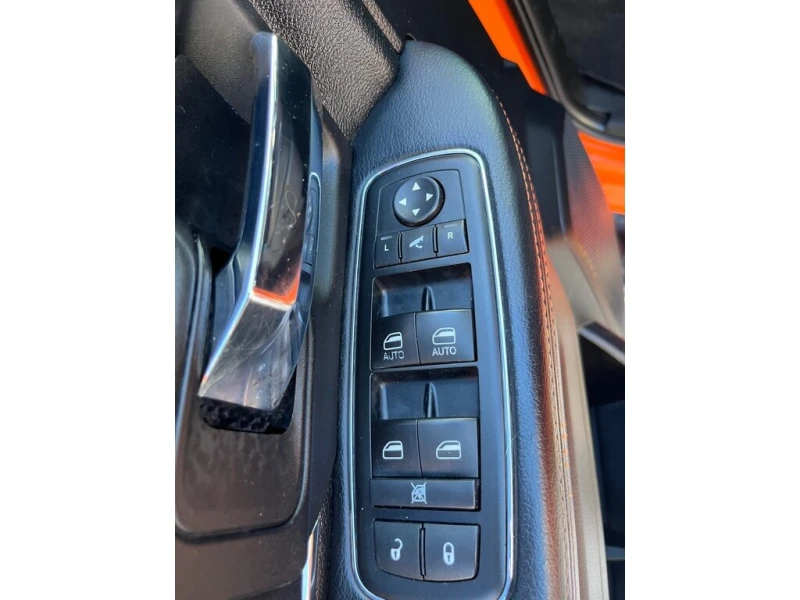 Dodge RAM 1500 * Sport V8 HEMI * CARFAX * ФИНАНСИРАНЕ, снимка 10 - Автомобили и джипове - 52706096