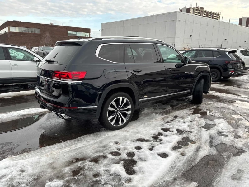 VW Atlas * Execline * CARFAX * ЦЕНА ДО БГ, снимка 3 - Автомобили и джипове - 53044173