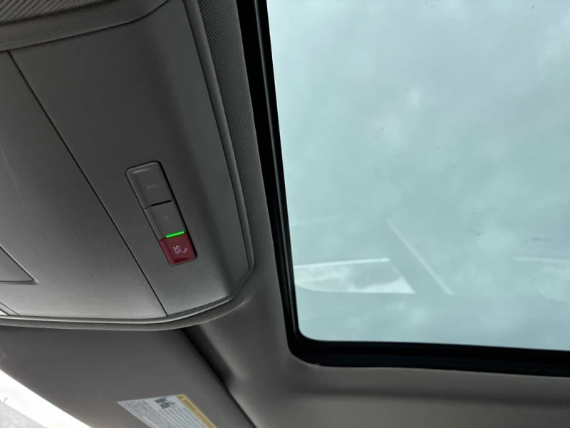 VW Atlas * Execline * CARFAX * ЦЕНА ДО БГ, снимка 12 - Автомобили и джипове - 53044173