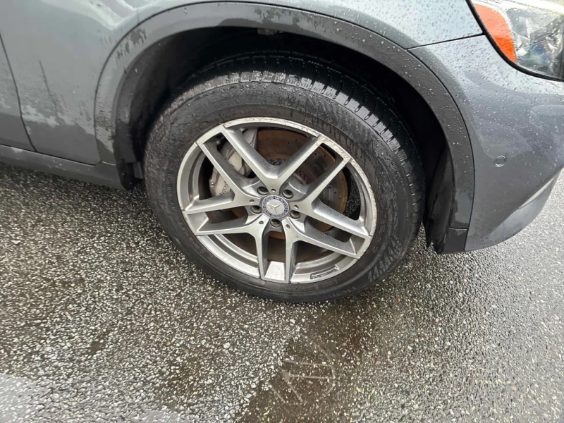 Mercedes-Benz GLC 300 2016 4MATIC * ПРЕДСТАВИТЕЛСТВО НА MERCEDES * , снимка 6 - Автомобили и джипове - 53288009