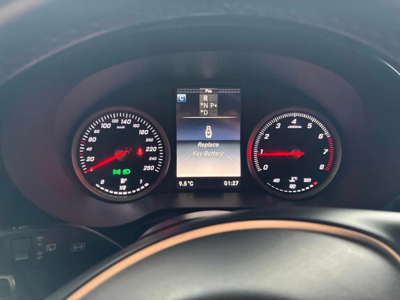 Mercedes-Benz GLC 300 2016 4MATIC * ПРЕДСТАВИТЕЛСТВО НА MERCEDES * , снимка 8 - Автомобили и джипове - 53288009