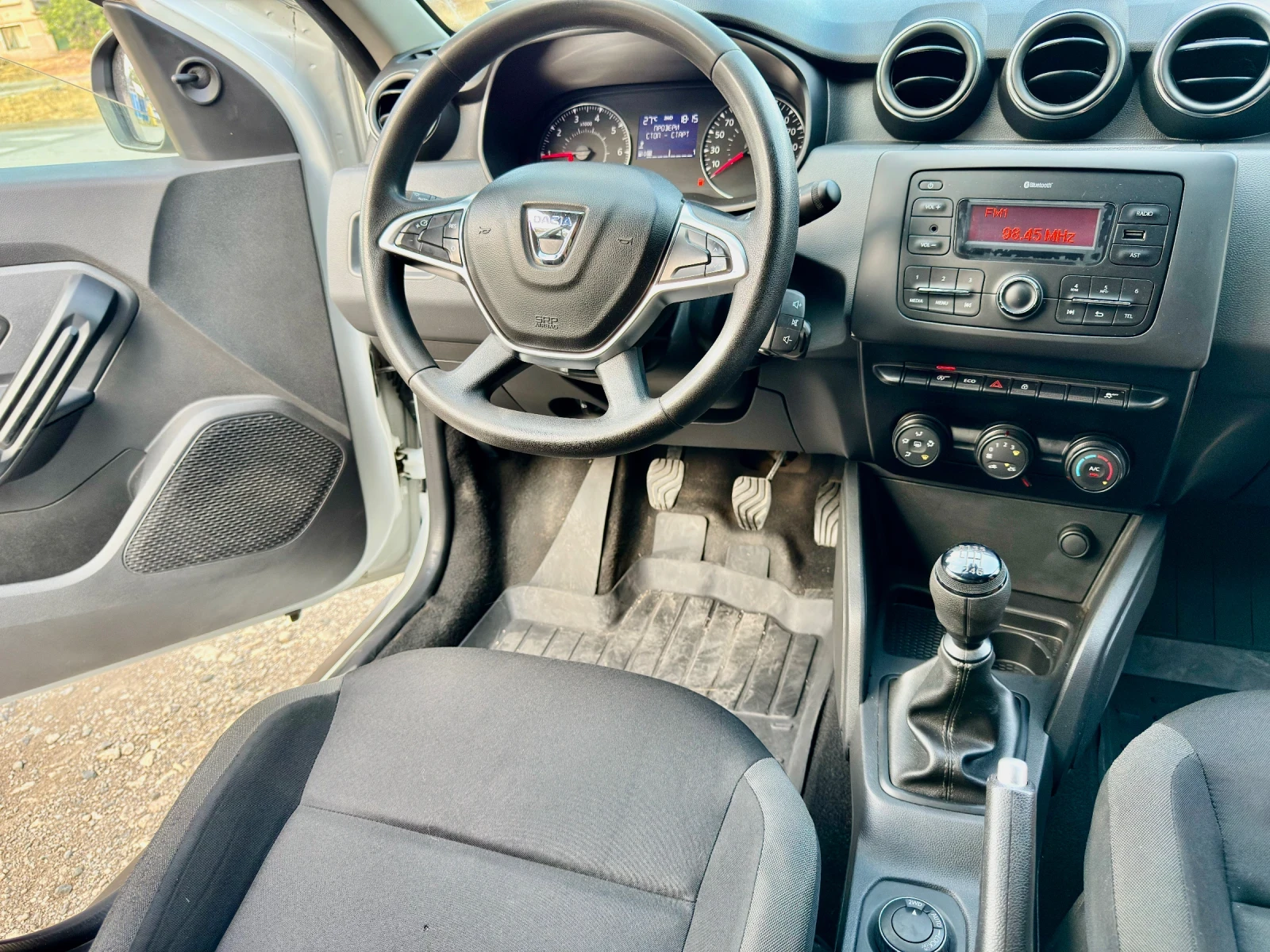 Dacia Duster 1.5d 4x4 98.000км БАРТЕР - изображение 10