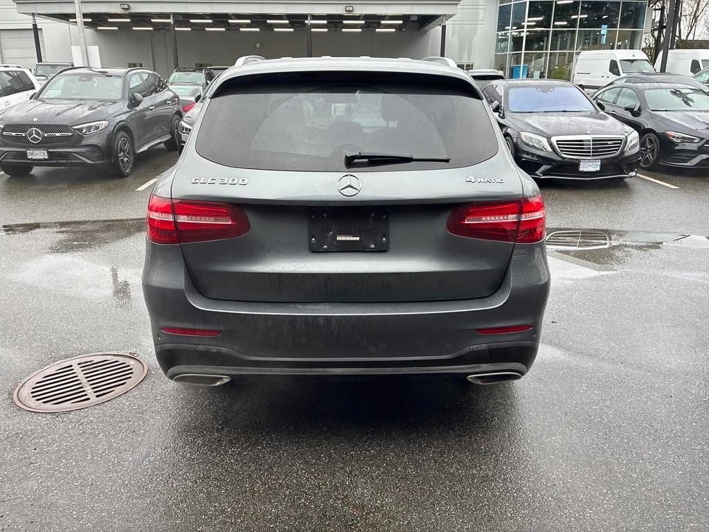 Mercedes-Benz GLC 300 2016 4MATIC * ПРЕДСТАВИТЕЛСТВО НА MERCEDES *  - изображение 5