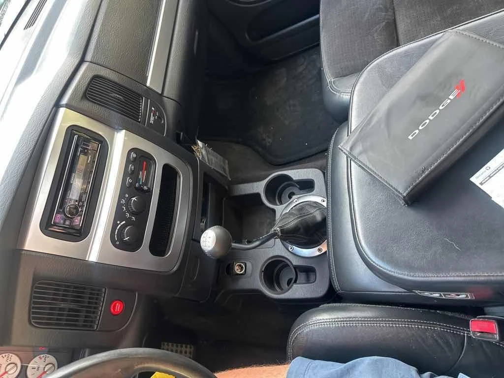 Dodge Ram SRT 10  CARFAX - изображение 9