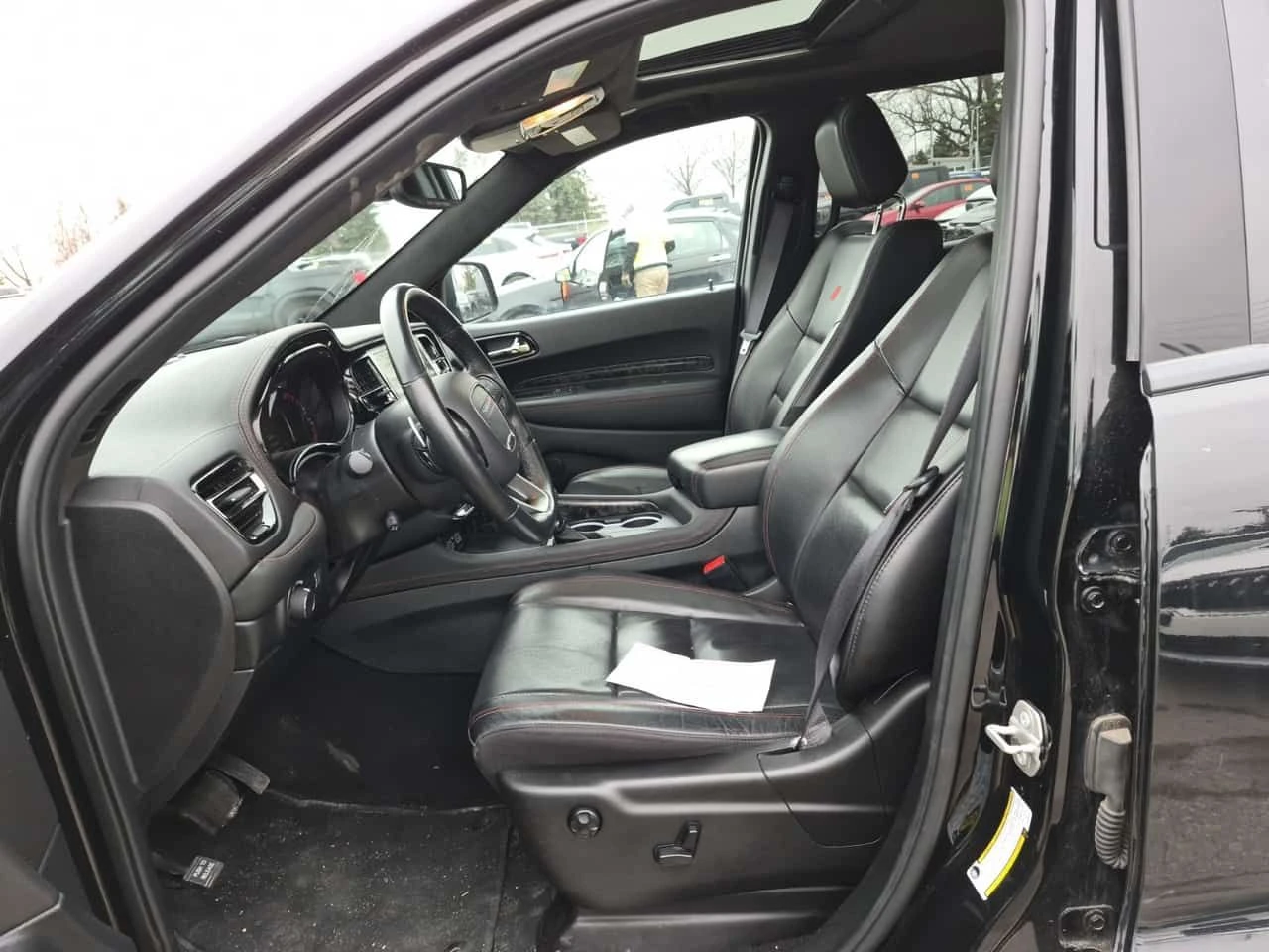 Dodge Durango R/T PLUS| 360 KAMEРИ| PANO| ОБДУХВАНЕ| , снимка 7 - Автомобили и джипове - 54107058