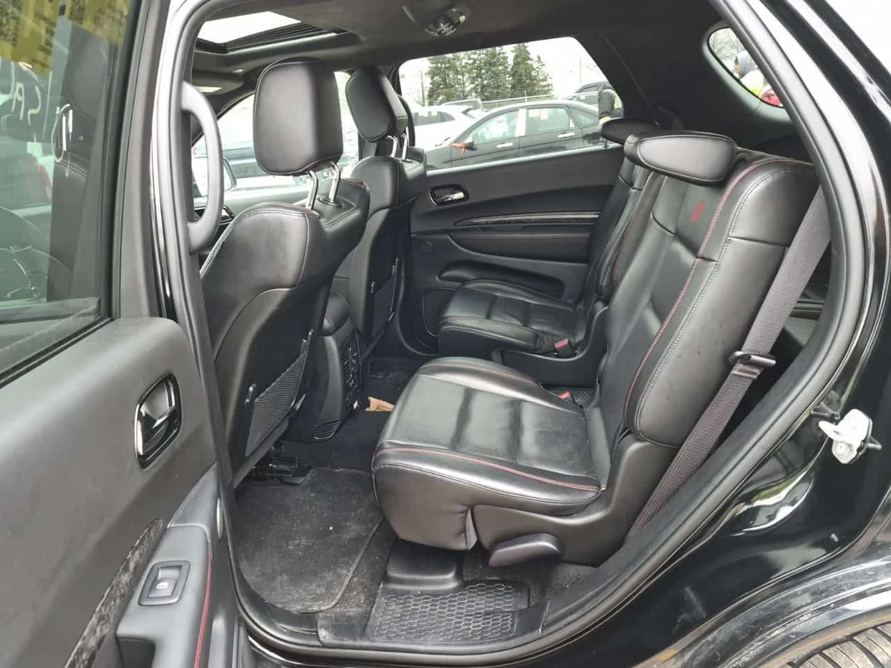 Dodge Durango R/T PLUS| 360 KAMEРИ| PANO| ОБДУХВАНЕ| , снимка 11 - Автомобили и джипове - 54107058