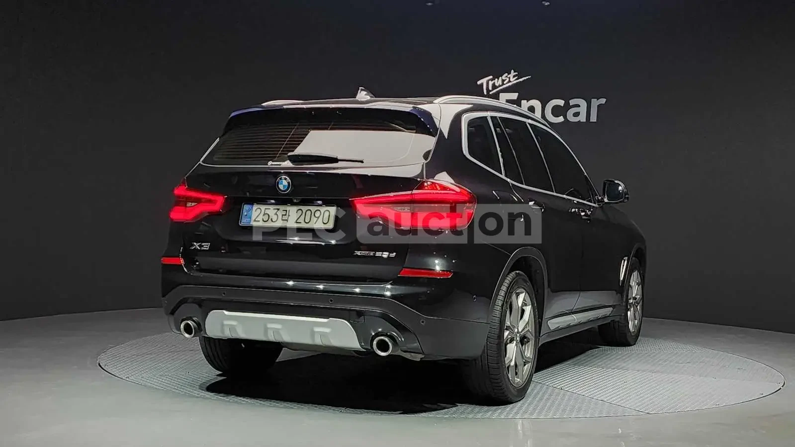 BMW X3 ПОДГРЕВИ * ПАНО * HEAD-UP * KEYLESS, снимка 2 - Автомобили и джипове - 54273233