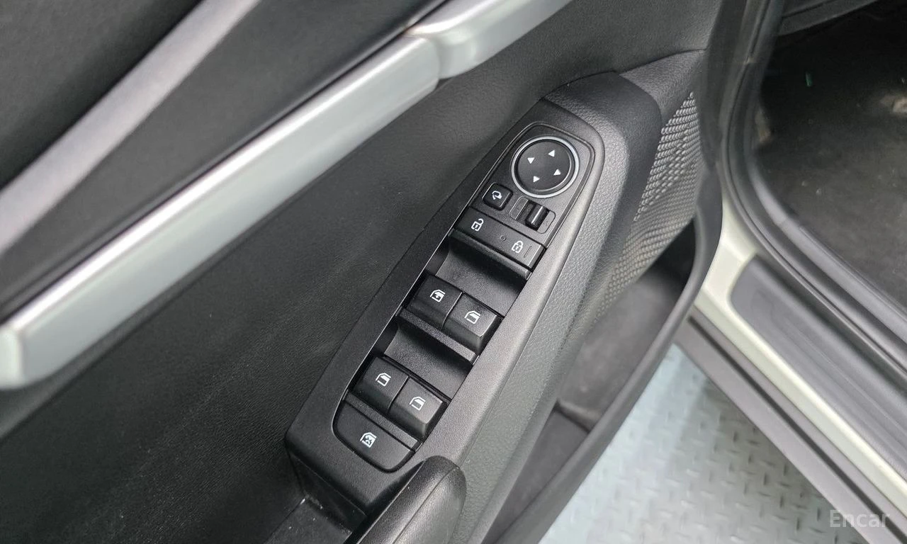 Kia Seltos * 1.6T* 4WD* TRENDY* ����* �������* ����*  | Mobile.bg � ����������� 13