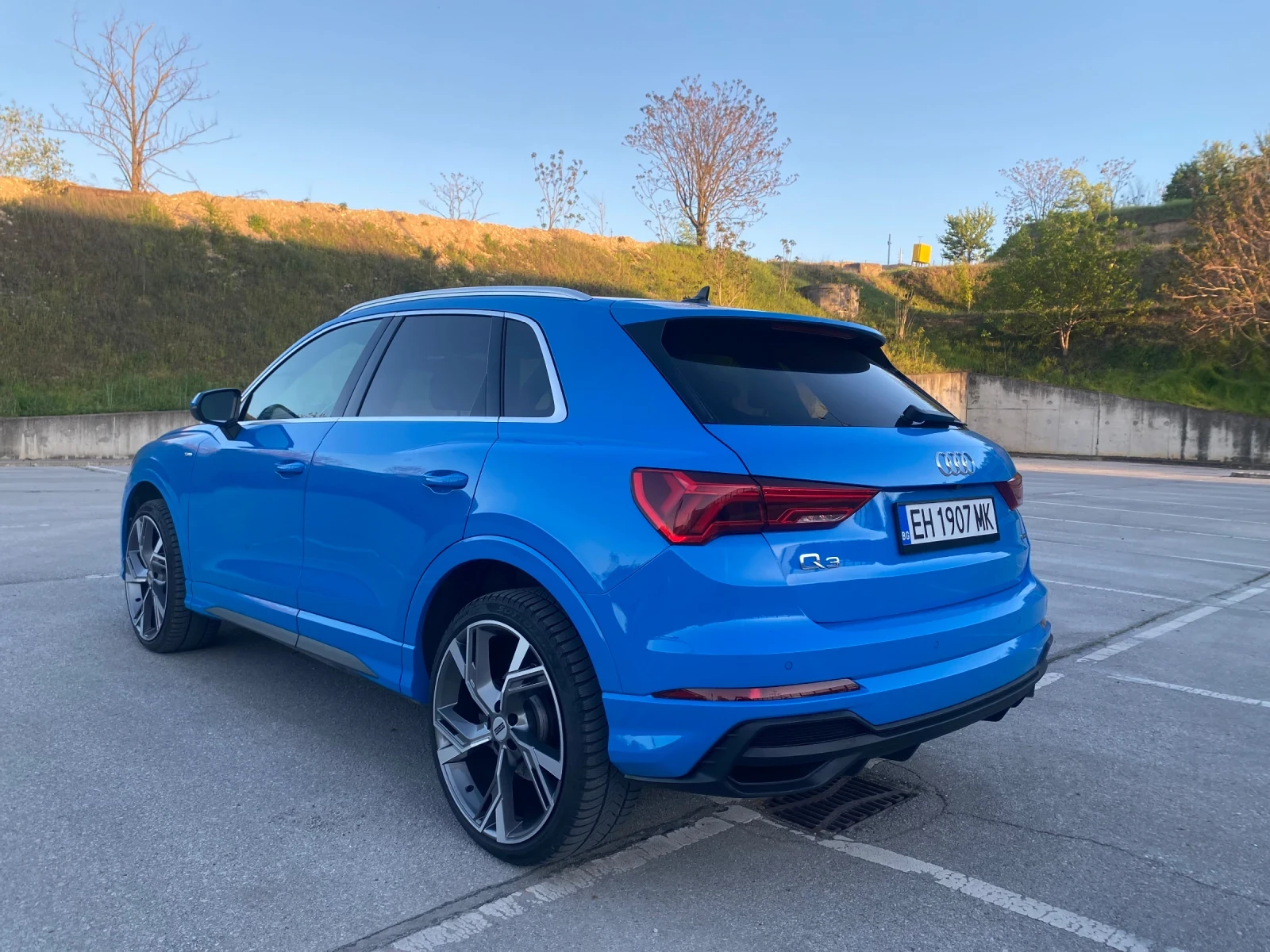 Audi Q3, снимка 6 - Автомобили и джипове - 54322552