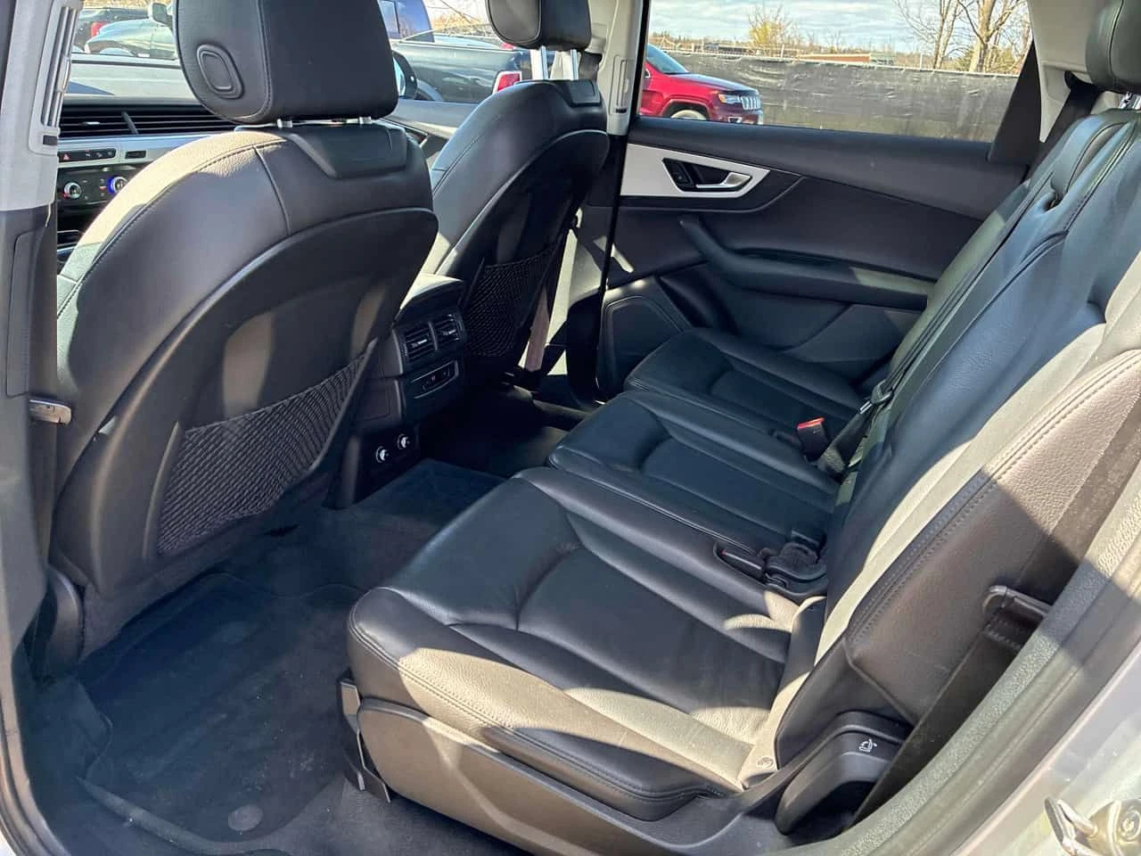 Audi Q7 * Komfort * CARFAX * ЦЕНА ДО БГ, снимка 14 - Автомобили и джипове - 54379464
