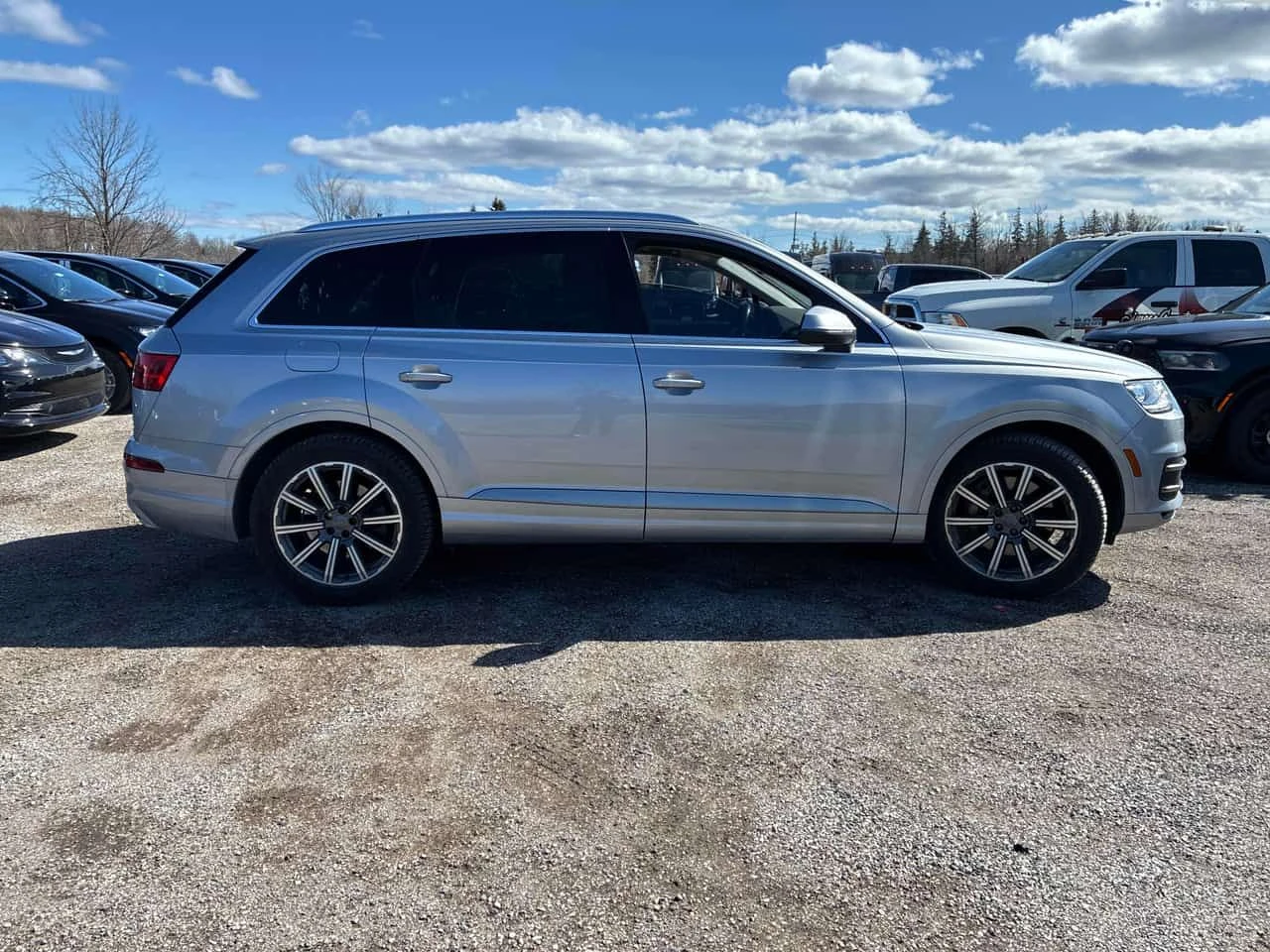 Audi Q7 * Komfort * CARFAX * ЦЕНА ДО БГ, снимка 3 - Автомобили и джипове - 54379464