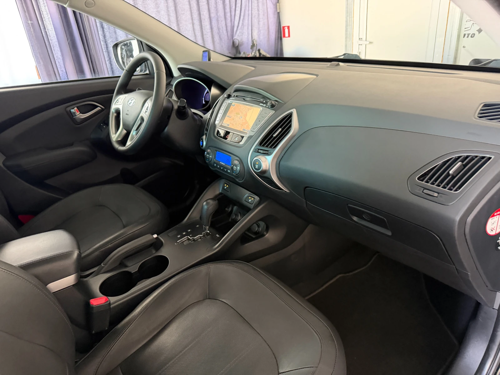 Hyundai IX35 2.0i-163�.�.* 4x4* � ����� �������� ������� | Mobile.bg � ����������� 14