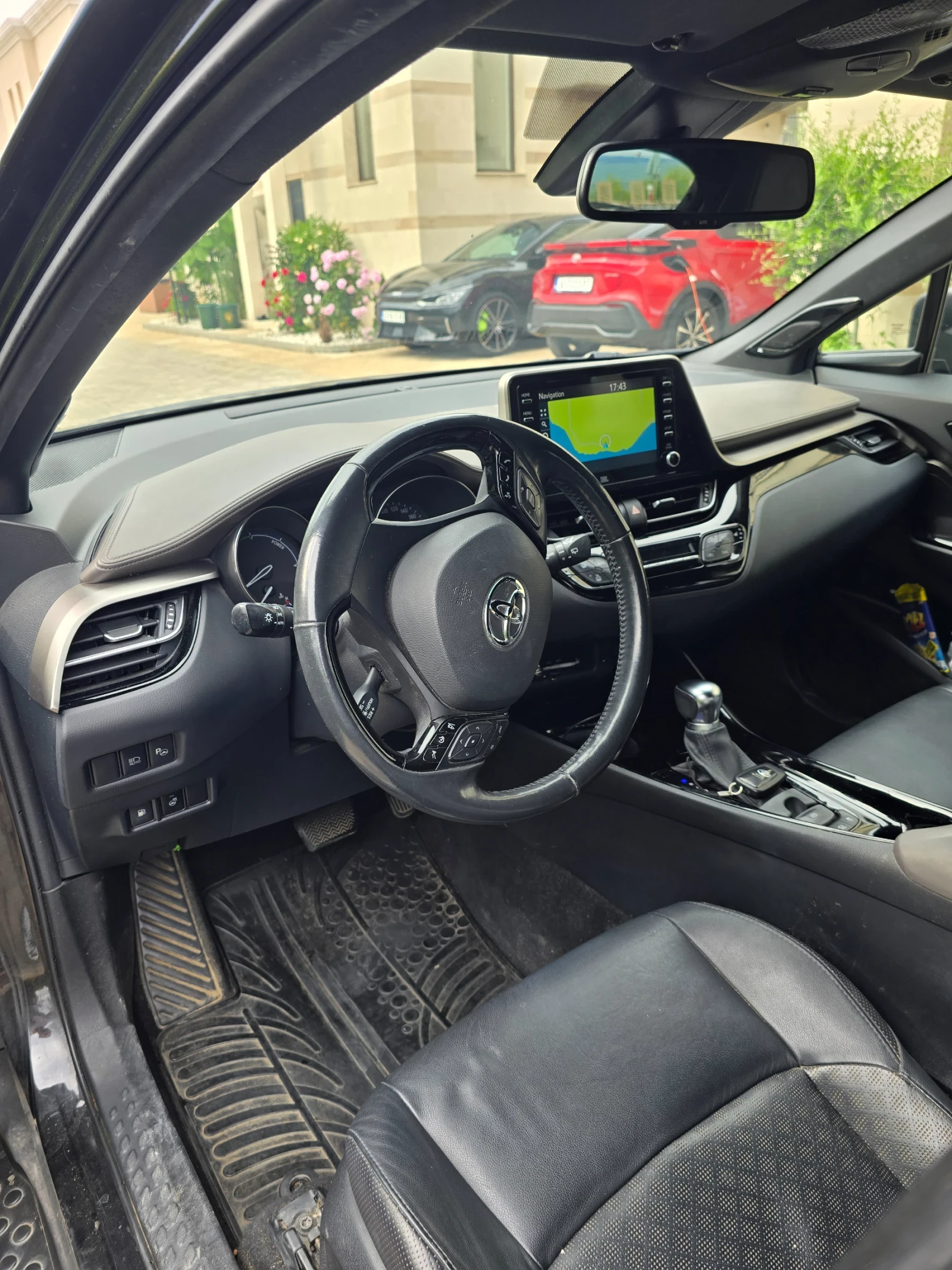Toyota C-HR C-Ult. Full option., снимка 2 - Автомобили и джипове - 54946136