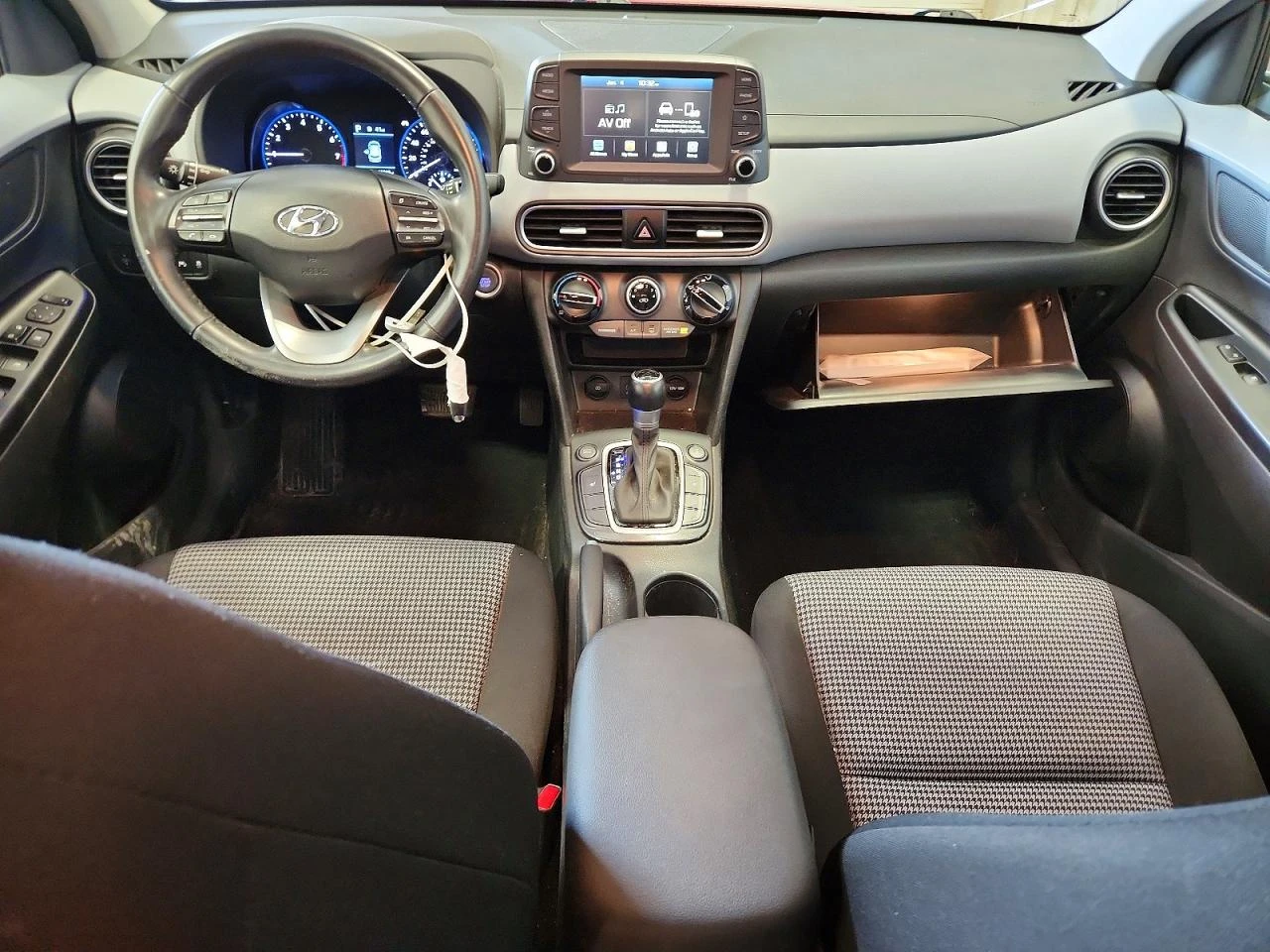 Hyundai Kona 2.0* AWD* Става на газ* Цена до БГ, снимка 7 - Автомобили и джипове - 54934062