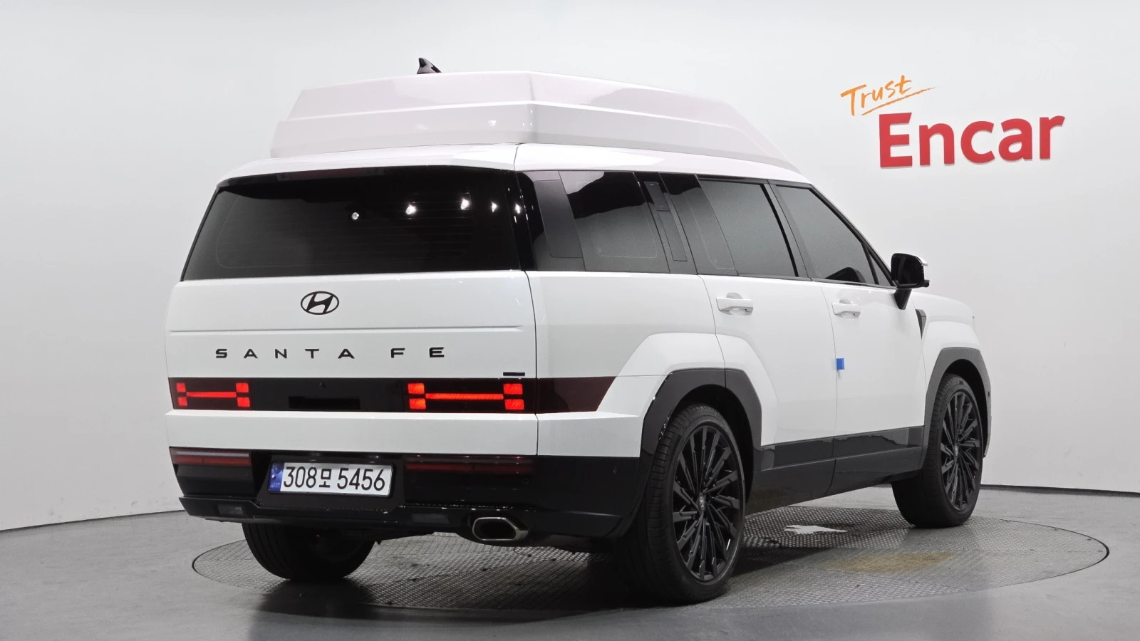 Hyundai Santa fe 2.5T Calligraphy* 360* ЕЛ. БАГАЖНИК* КРАЙНА ЦЕНА, снимка 2 - Автомобили и джипове - 55451988